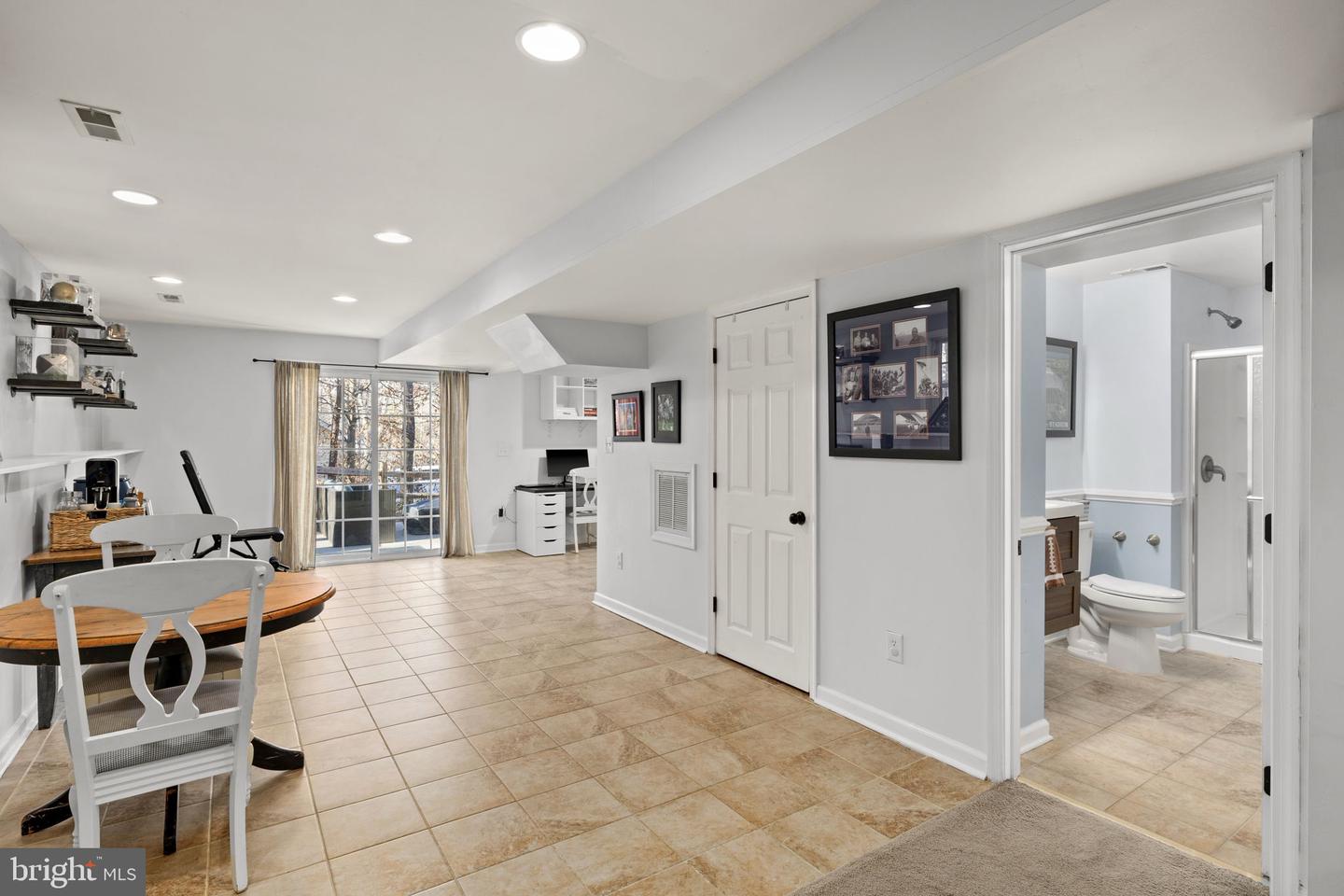 6463 WHEELER DR, KING GEORGE, Virginia 22485, 4 Bedrooms Bedrooms, ,2 BathroomsBathrooms,Residential,For sale,6463 WHEELER DR,VAKG2007478 MLS # VAKG2007478