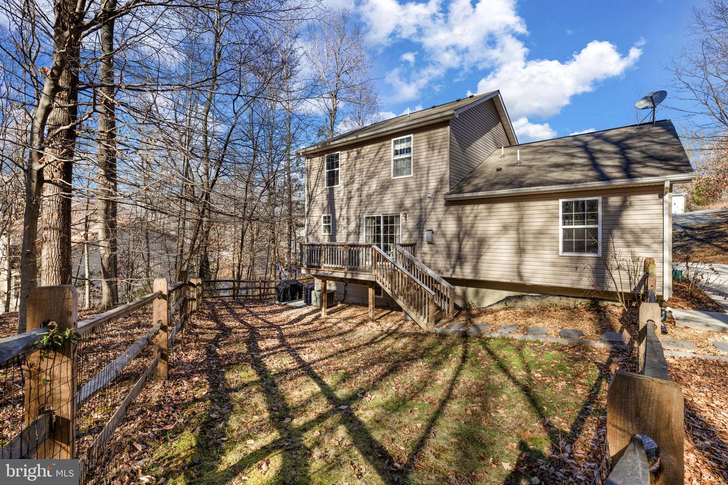 6463 WHEELER DR, KING GEORGE, Virginia 22485, 4 Bedrooms Bedrooms, ,2 BathroomsBathrooms,Residential,For sale,6463 WHEELER DR,VAKG2007478 MLS # VAKG2007478