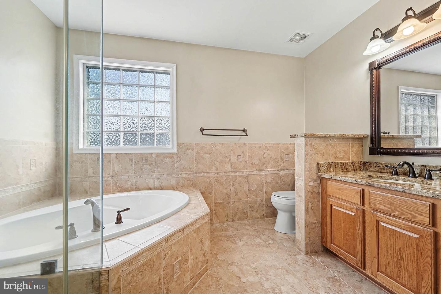 11407 RIVER MEADOWS WAY, FREDERICKSBURG, Virginia 22408, 4 Bedrooms Bedrooms, ,3 BathroomsBathrooms,Residential,For sale,11407 RIVER MEADOWS WAY,VASP2038542 MLS # VASP2038542