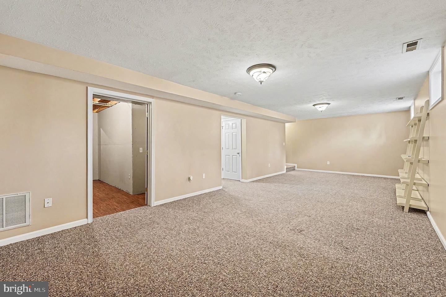 11407 RIVER MEADOWS WAY, FREDERICKSBURG, Virginia 22408, 4 Bedrooms Bedrooms, ,3 BathroomsBathrooms,Residential,For sale,11407 RIVER MEADOWS WAY,VASP2038542 MLS # VASP2038542