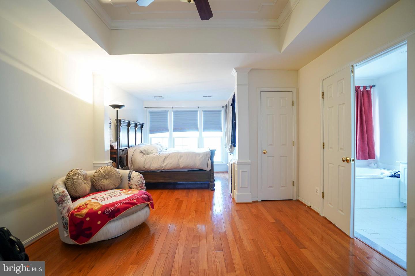 13932 GOTHIC DR, CENTREVILLE, Virginia 20121, 3 Bedrooms Bedrooms, ,3 BathroomsBathrooms,Residential,For sale,13932 GOTHIC DR,VAFX2285240 MLS # VAFX2285240