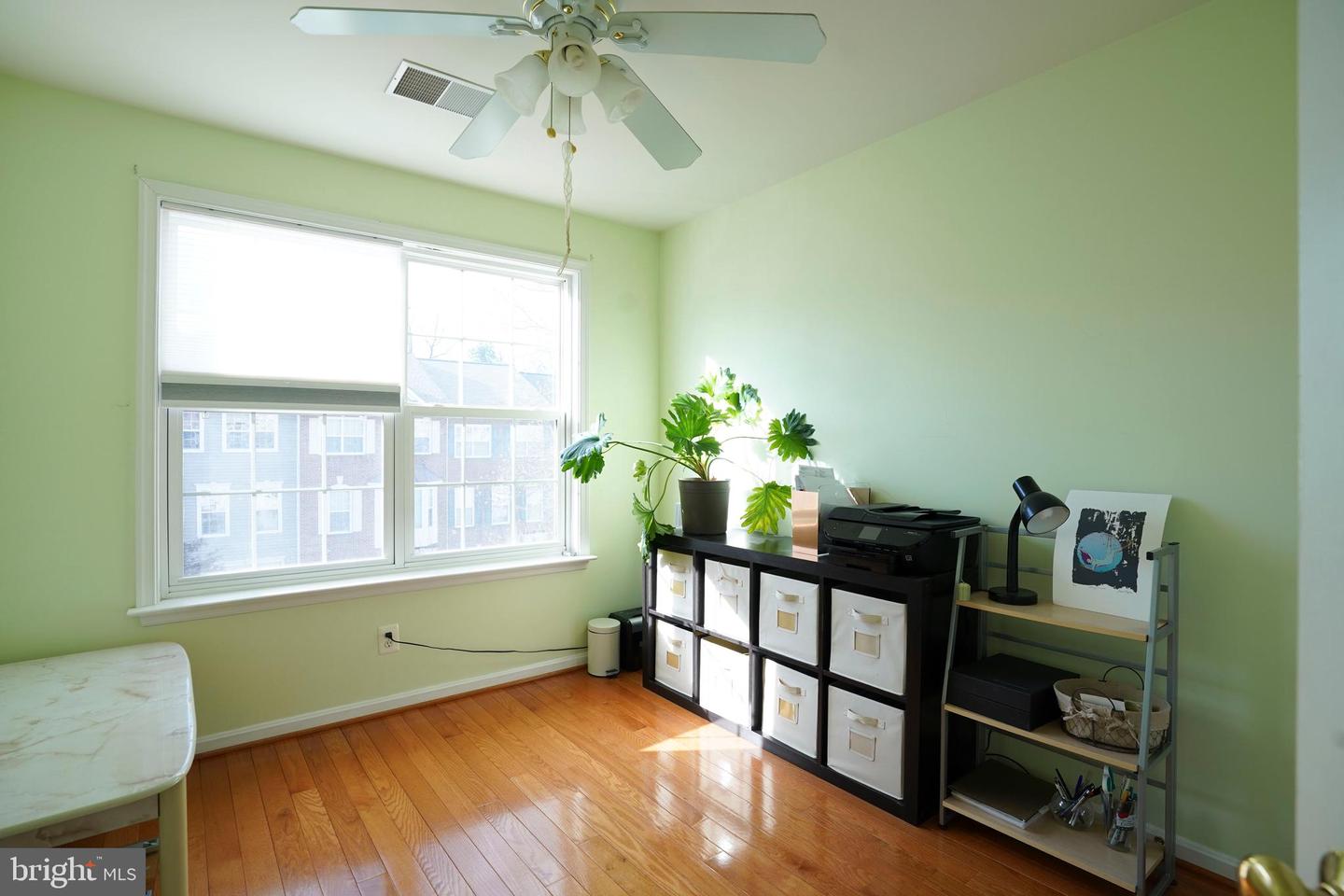 13932 GOTHIC DR, CENTREVILLE, Virginia 20121, 3 Bedrooms Bedrooms, ,3 BathroomsBathrooms,Residential,For sale,13932 GOTHIC DR,VAFX2285240 MLS # VAFX2285240