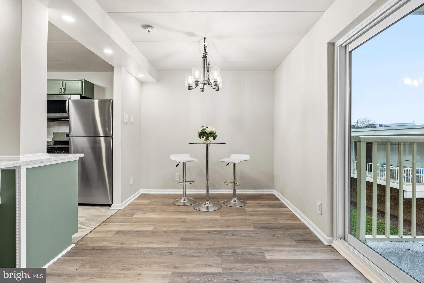 2648 REDCOAT DR #97, ALEXANDRIA, Virginia 22303, 2 Bedrooms Bedrooms, ,1 BathroomBathrooms,Residential,For sale,2648 REDCOAT DR #97,VAFX2285278 MLS # VAFX2285278