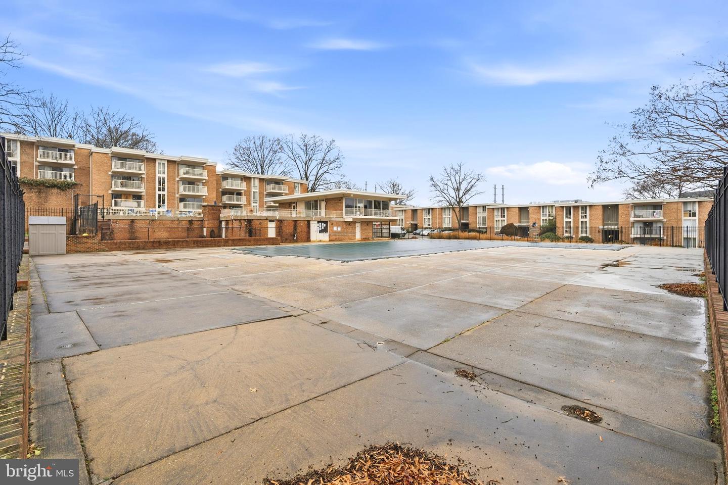 2648 REDCOAT DR #97, ALEXANDRIA, Virginia 22303, 2 Bedrooms Bedrooms, ,1 BathroomBathrooms,Residential,For sale,2648 REDCOAT DR #97,VAFX2285278 MLS # VAFX2285278