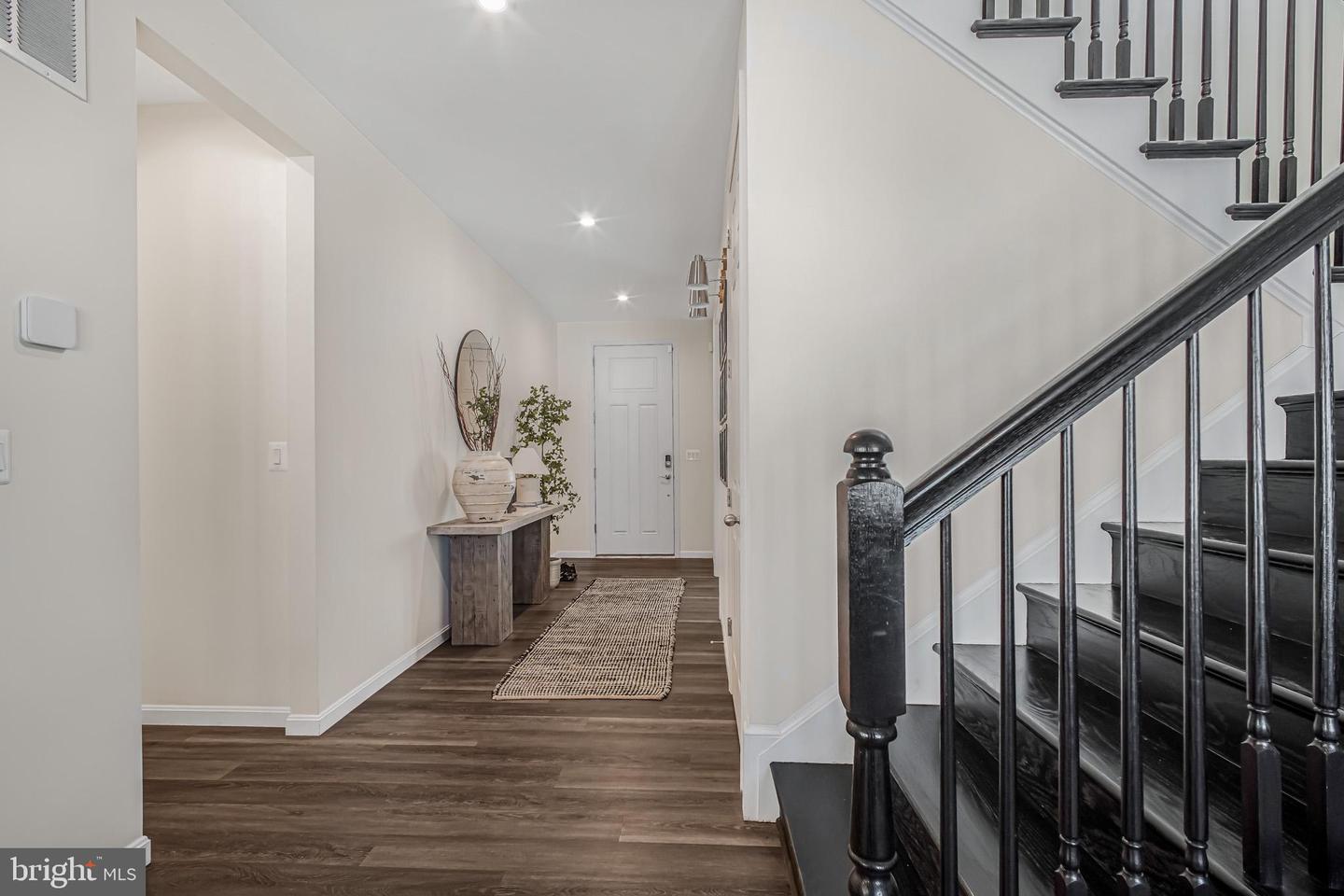 10103 GOVERNORS LN, FREDERICKSBURG, Virginia 22408, 5 Bedrooms Bedrooms, ,3 BathroomsBathrooms,Residential,For sale,10103 GOVERNORS LN,VASP2038562 MLS # VASP2038562