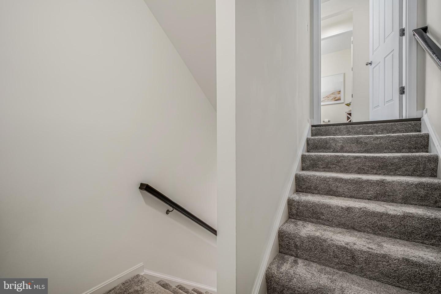 10103 GOVERNORS LN, FREDERICKSBURG, Virginia 22408, 5 Bedrooms Bedrooms, ,3 BathroomsBathrooms,Residential,For sale,10103 GOVERNORS LN,VASP2038562 MLS # VASP2038562