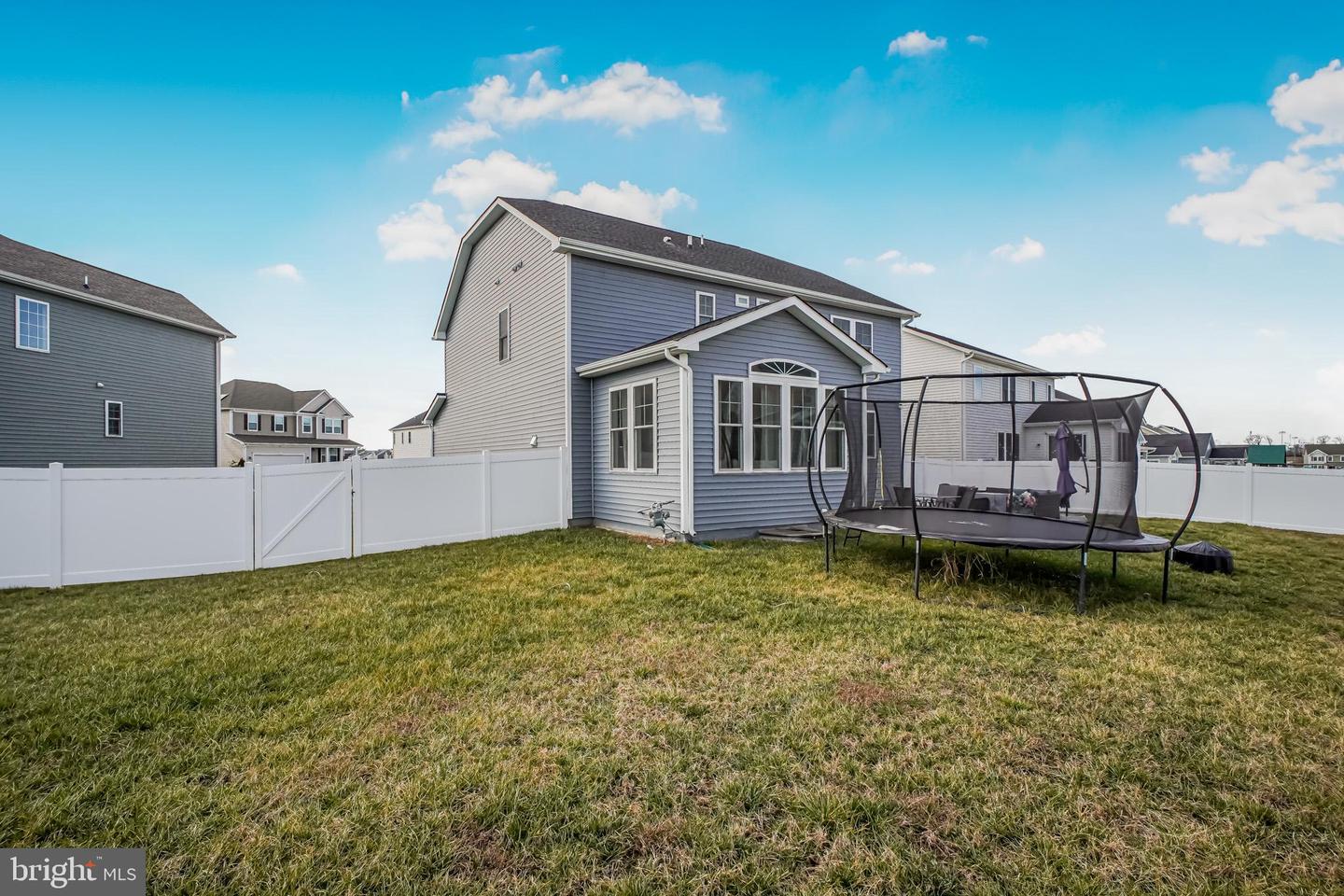 10103 GOVERNORS LN, FREDERICKSBURG, Virginia 22408, 5 Bedrooms Bedrooms, ,3 BathroomsBathrooms,Residential,For sale,10103 GOVERNORS LN,VASP2038562 MLS # VASP2038562