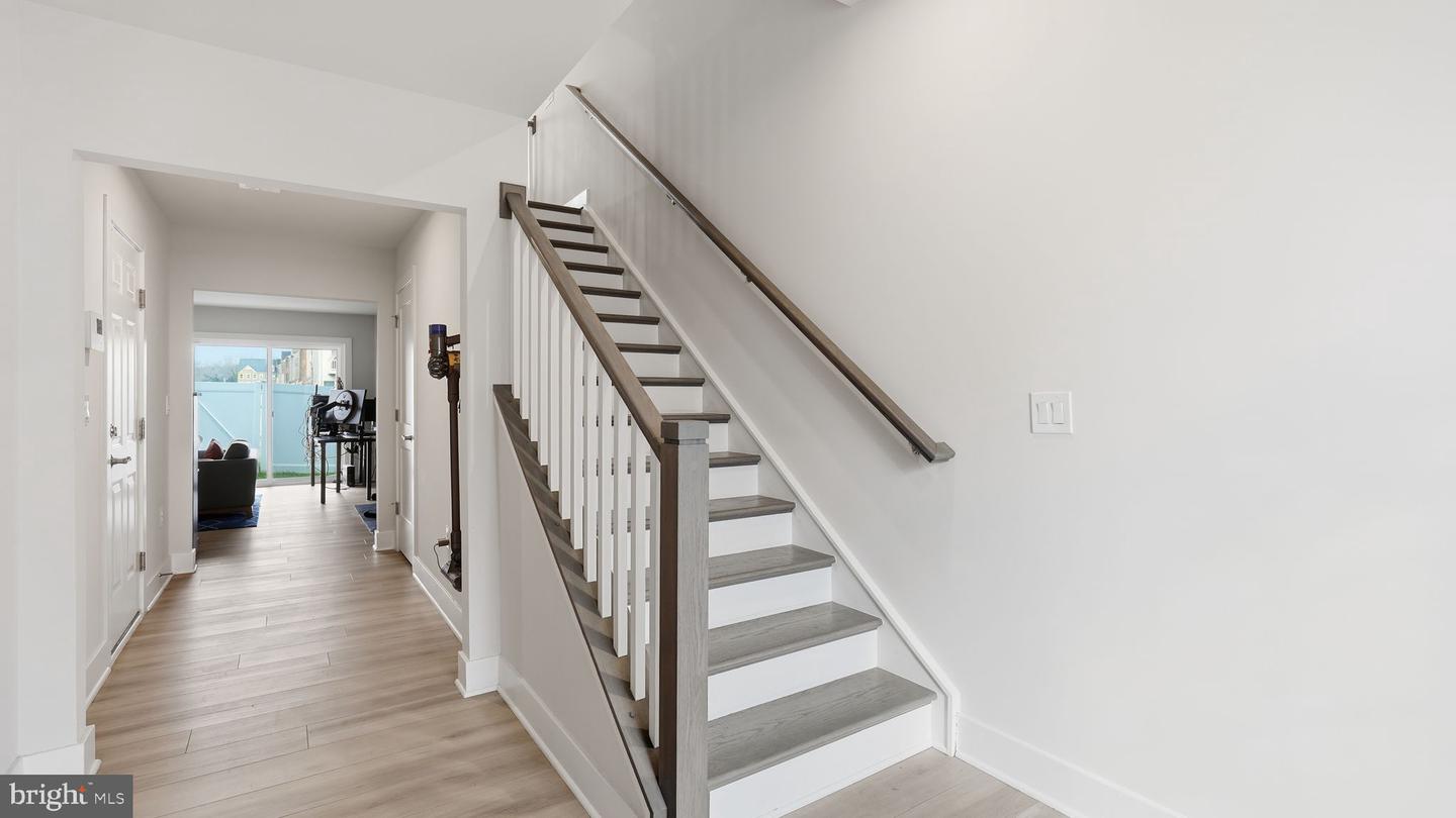 10511 HINTON WAY, MANASSAS, Virginia 20112, 3 Bedrooms Bedrooms, ,2 BathroomsBathrooms,Residential,For sale,10511 HINTON WAY,VAPW2110398 MLS # VAPW2110398