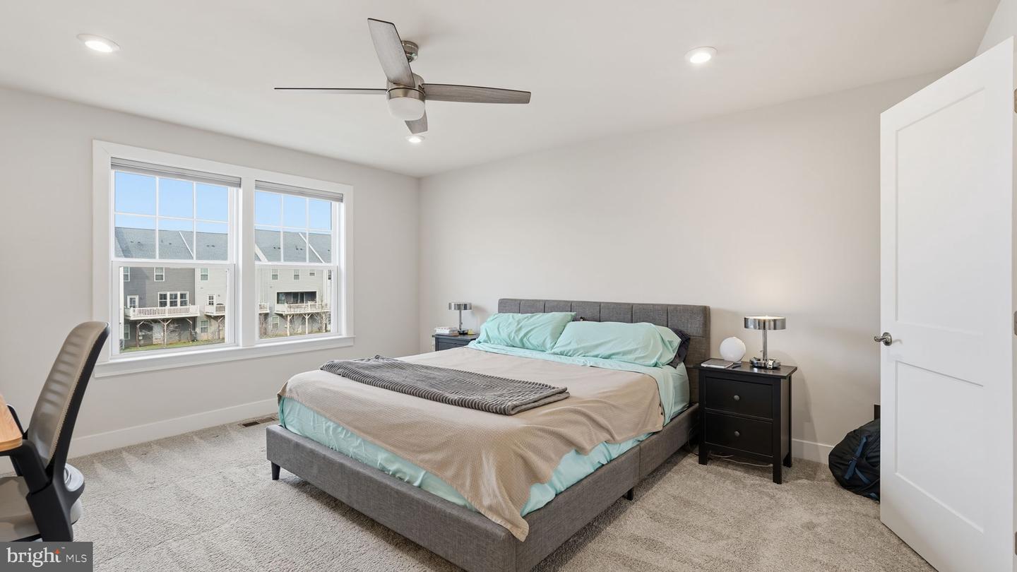 10511 HINTON WAY, MANASSAS, Virginia 20112, 3 Bedrooms Bedrooms, ,2 BathroomsBathrooms,Residential,For sale,10511 HINTON WAY,VAPW2110398 MLS # VAPW2110398