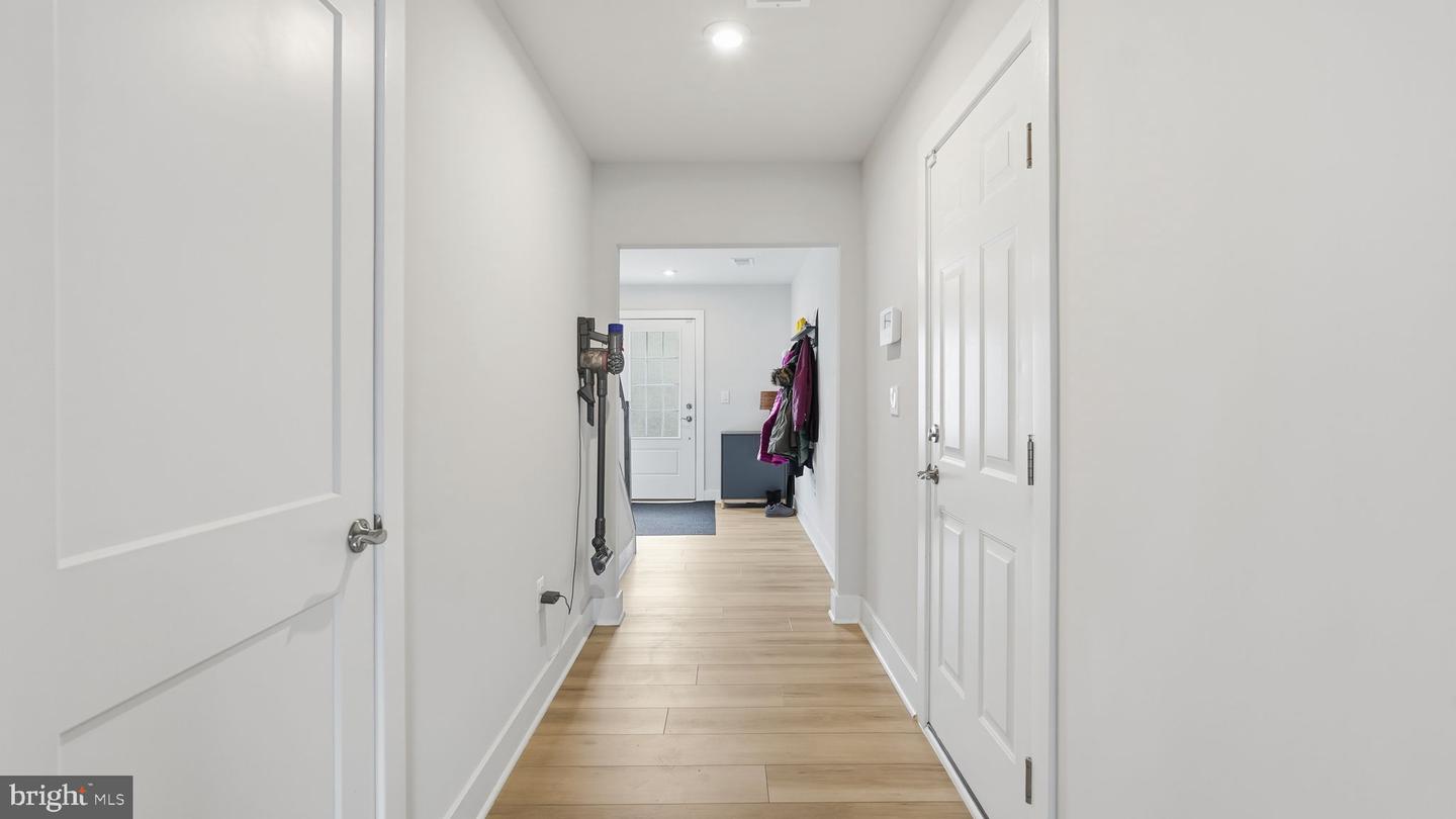 10511 HINTON WAY, MANASSAS, Virginia 20112, 3 Bedrooms Bedrooms, ,2 BathroomsBathrooms,Residential,For sale,10511 HINTON WAY,VAPW2110398 MLS # VAPW2110398