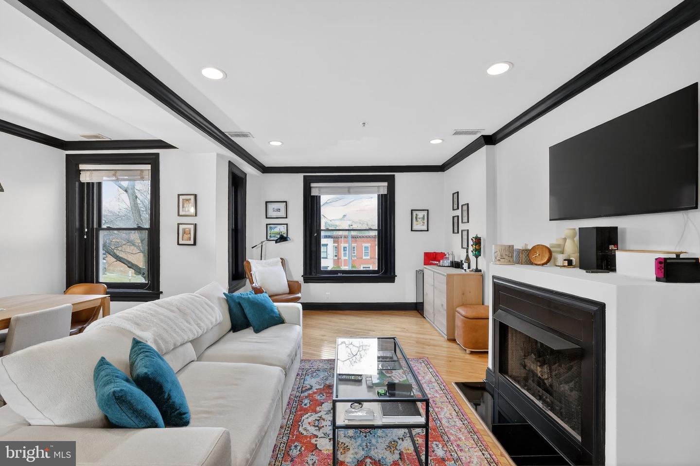 150 RHODE ISLAND AVE NW #303, WASHINGTON, District Of Columbia 20001, 2 Bedrooms Bedrooms, ,2 BathroomsBathrooms,Residential,For sale,150 RHODE ISLAND AVE NW #303,DCDC2240974 MLS # DCDC2240974