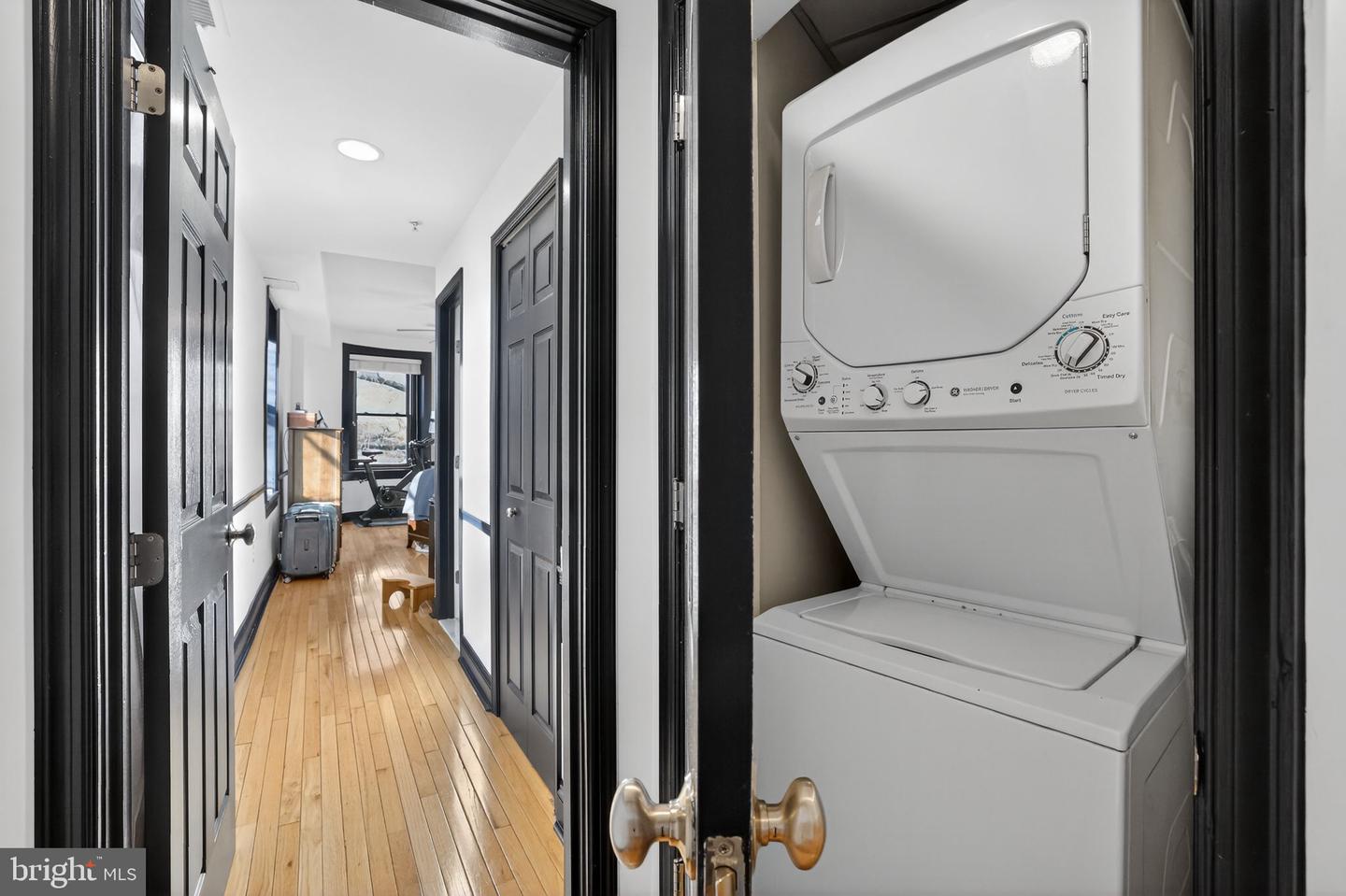 150 RHODE ISLAND AVE NW #303, WASHINGTON, District Of Columbia 20001, 2 Bedrooms Bedrooms, ,2 BathroomsBathrooms,Residential,For sale,150 RHODE ISLAND AVE NW #303,DCDC2240974 MLS # DCDC2240974