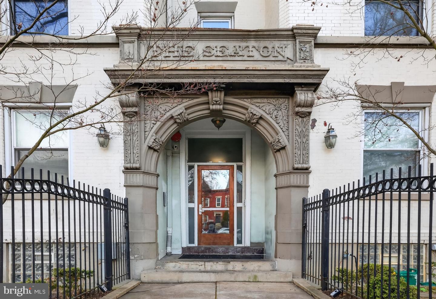 150 RHODE ISLAND AVE NW #303, WASHINGTON, District Of Columbia 20001, 2 Bedrooms Bedrooms, ,2 BathroomsBathrooms,Residential,For sale,150 RHODE ISLAND AVE NW #303,DCDC2240974 MLS # DCDC2240974