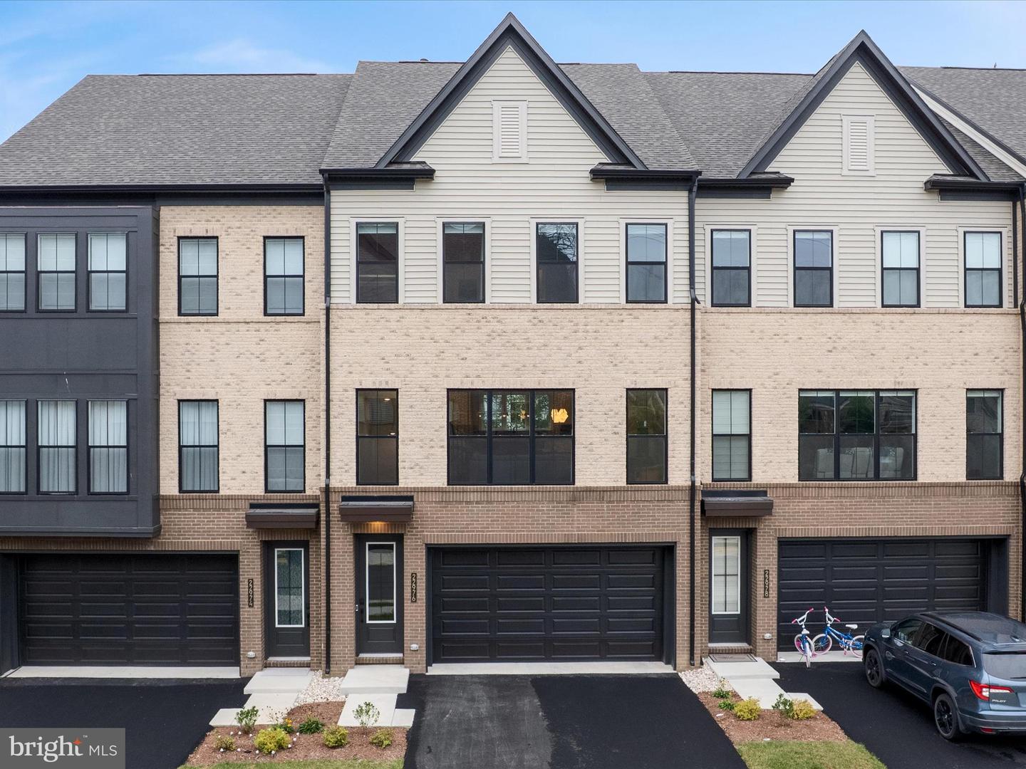 22976 COPPER TREE TER, ASHBURN, Virginia 20148, 3 Bedrooms Bedrooms, ,3 BathroomsBathrooms,Residential,For sale,22976 COPPER TREE TER,VALO2113824 MLS # VALO2113824