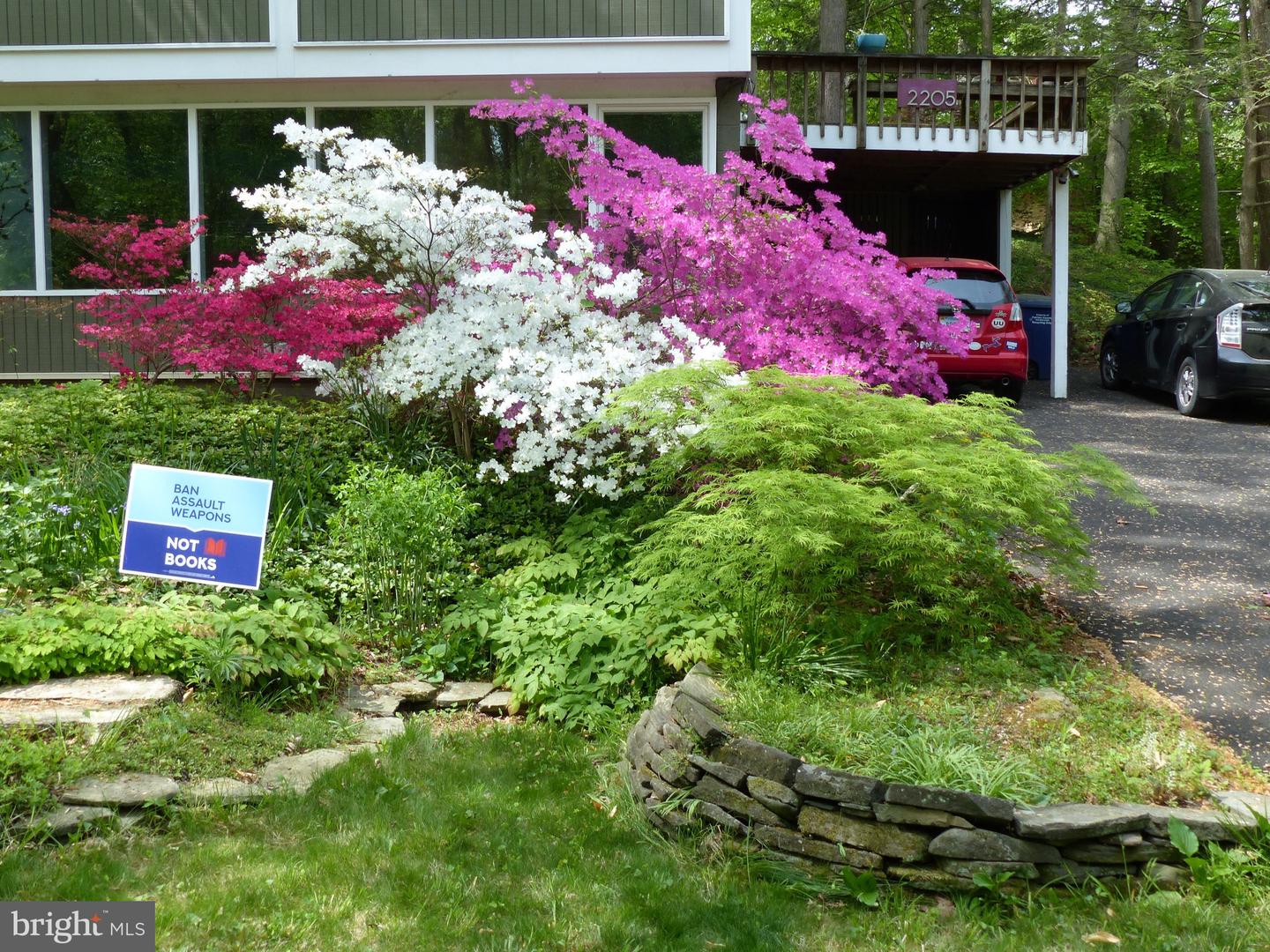 2205 PAUL SPRING RD, ALEXANDRIA, Virginia 22307, 3 Bedrooms Bedrooms, ,2 BathroomsBathrooms,Residential,For sale,2205 PAUL SPRING RD,VAFX2285402 MLS # VAFX2285402