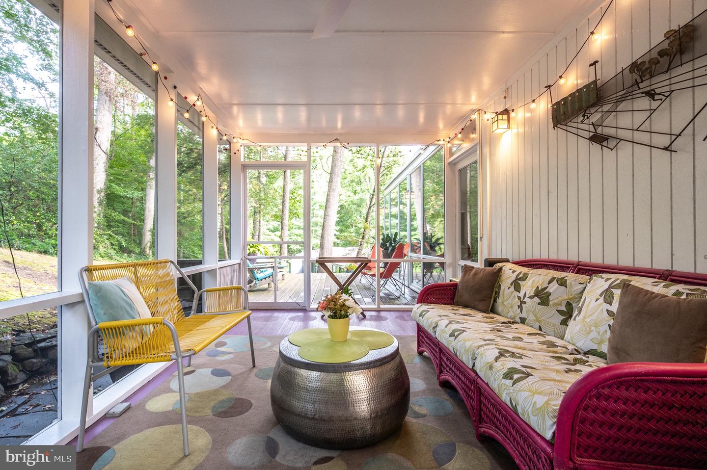 2205 PAUL SPRING RD, ALEXANDRIA, Virginia 22307, 3 Bedrooms Bedrooms, ,2 BathroomsBathrooms,Residential,For sale,2205 PAUL SPRING RD,VAFX2285402 MLS # VAFX2285402