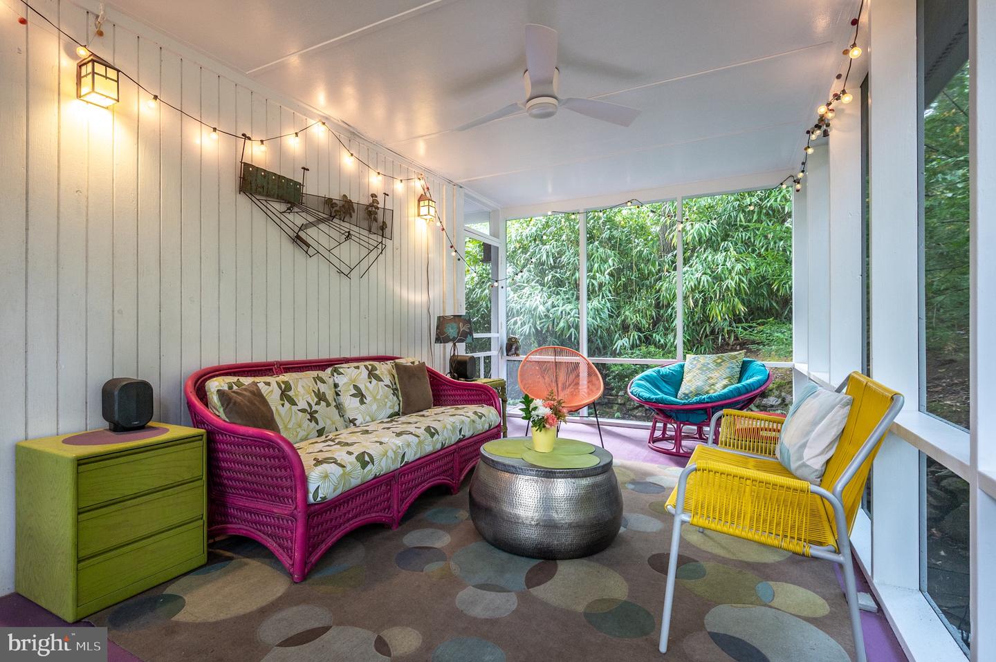 2205 PAUL SPRING RD, ALEXANDRIA, Virginia 22307, 3 Bedrooms Bedrooms, ,2 BathroomsBathrooms,Residential,For sale,2205 PAUL SPRING RD,VAFX2285402 MLS # VAFX2285402