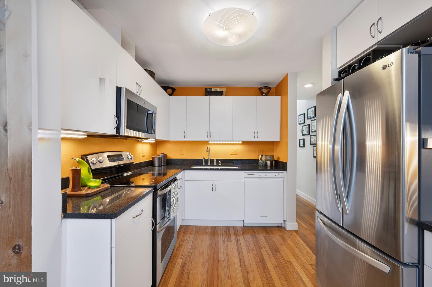 2205 PAUL SPRING RD, ALEXANDRIA, Virginia 22307, 3 Bedrooms Bedrooms, ,2 BathroomsBathrooms,Residential,For sale,2205 PAUL SPRING RD,VAFX2285402 MLS # VAFX2285402