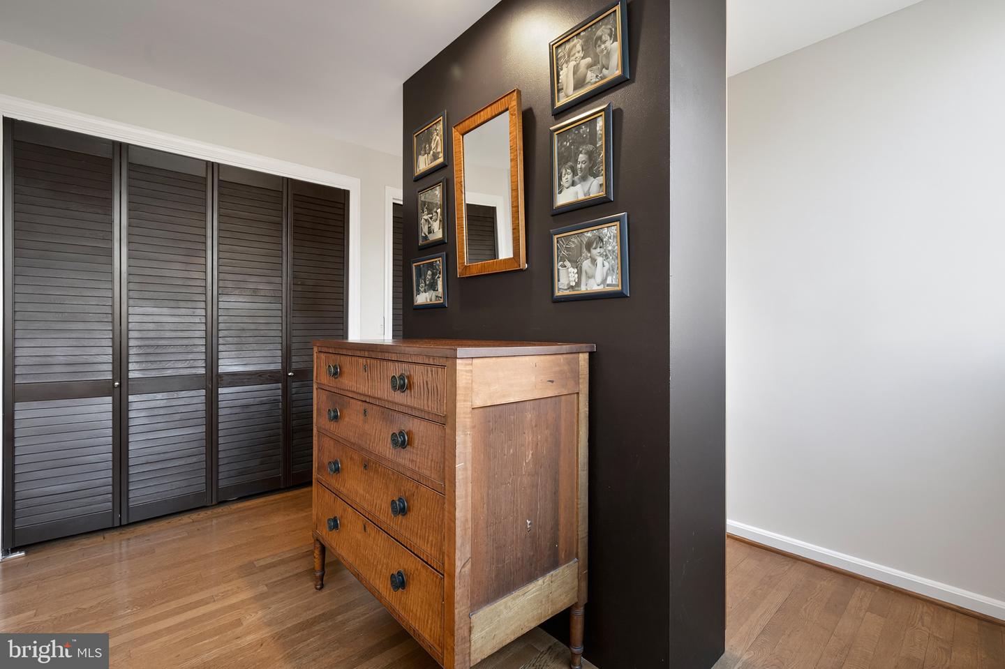 2205 PAUL SPRING RD, ALEXANDRIA, Virginia 22307, 3 Bedrooms Bedrooms, ,2 BathroomsBathrooms,Residential,For sale,2205 PAUL SPRING RD,VAFX2285402 MLS # VAFX2285402