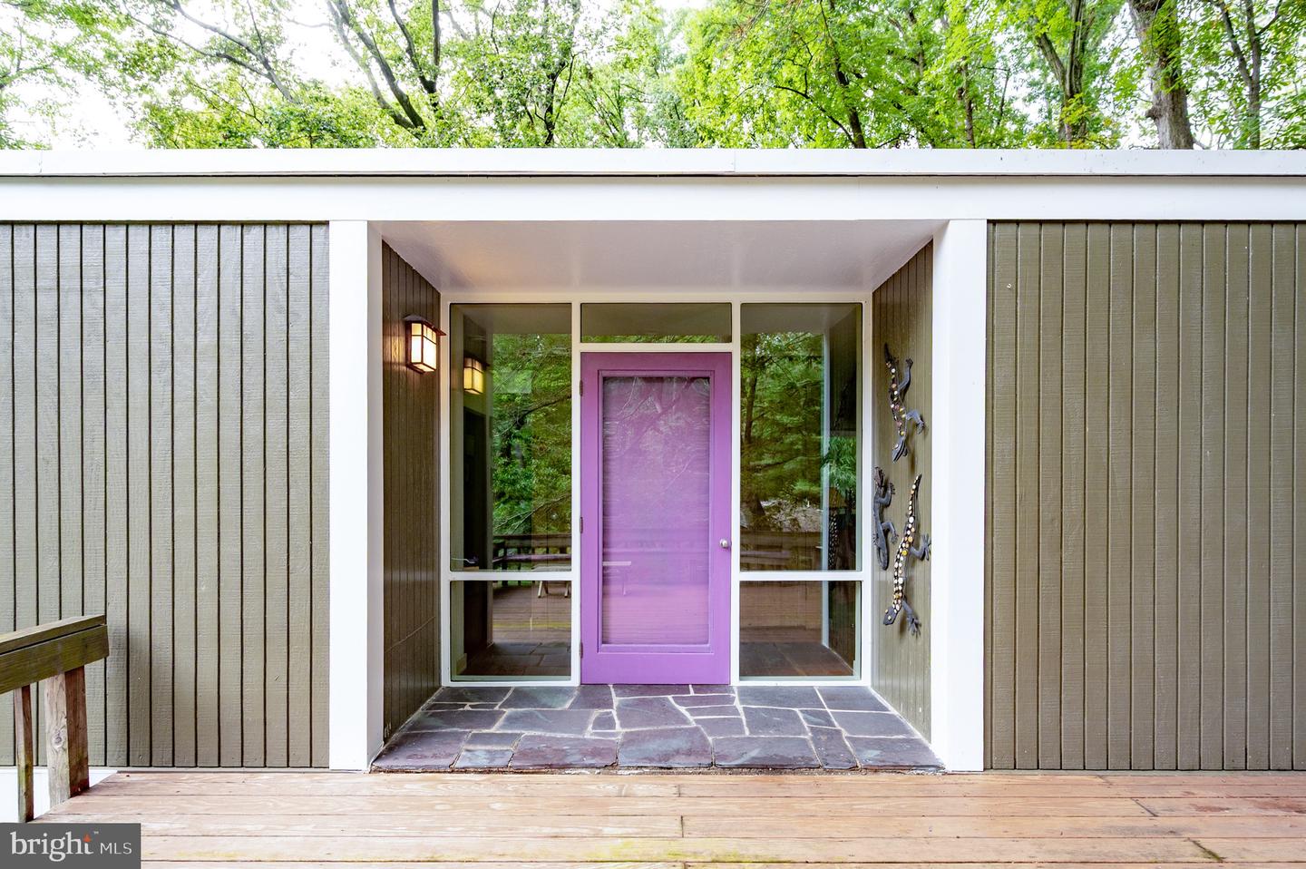 2205 PAUL SPRING RD, ALEXANDRIA, Virginia 22307, 3 Bedrooms Bedrooms, ,2 BathroomsBathrooms,Residential,For sale,2205 PAUL SPRING RD,VAFX2285402 MLS # VAFX2285402