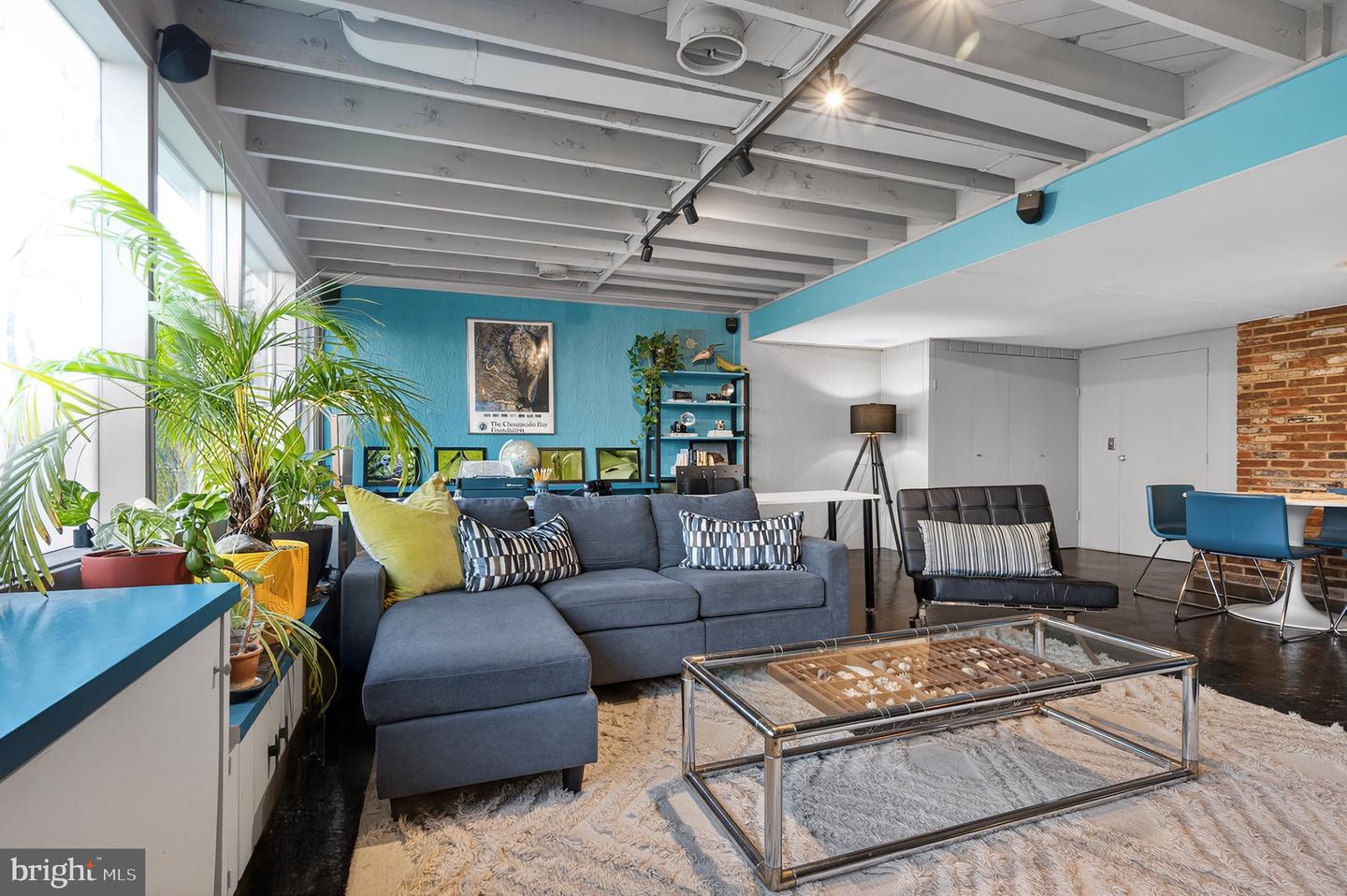 2205 PAUL SPRING RD, ALEXANDRIA, Virginia 22307, 3 Bedrooms Bedrooms, ,2 BathroomsBathrooms,Residential,For sale,2205 PAUL SPRING RD,VAFX2285402 MLS # VAFX2285402