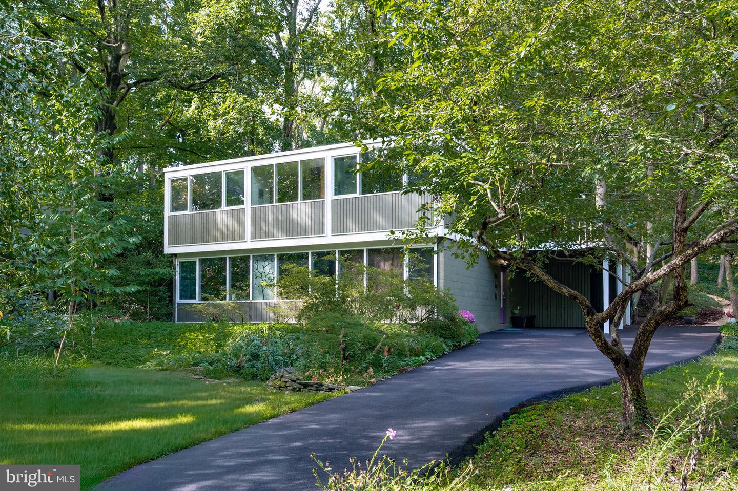 2205 PAUL SPRING RD, ALEXANDRIA, Virginia 22307, 3 Bedrooms Bedrooms, ,2 BathroomsBathrooms,Residential,For sale,2205 PAUL SPRING RD,VAFX2285402 MLS # VAFX2285402