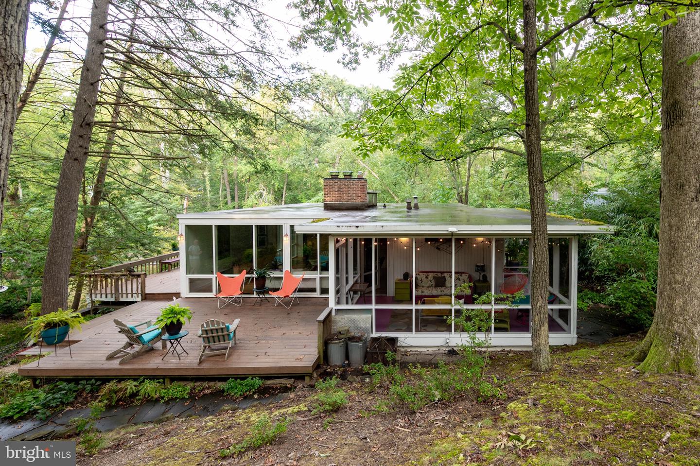 2205 PAUL SPRING RD, ALEXANDRIA, Virginia 22307, 3 Bedrooms Bedrooms, ,2 BathroomsBathrooms,Residential,For sale,2205 PAUL SPRING RD,VAFX2285402 MLS # VAFX2285402