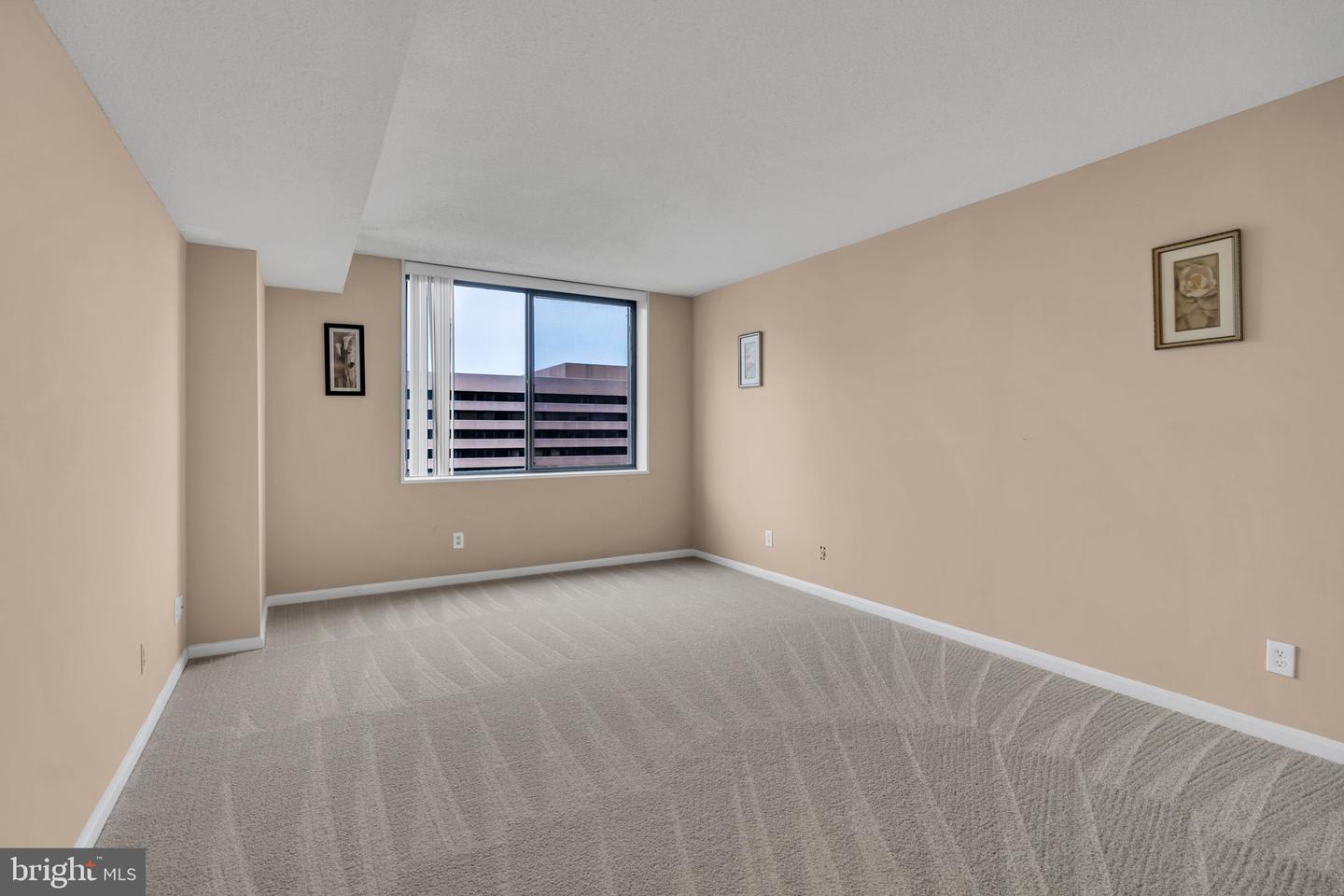 3713 S GEORGE MASON DR #1109, FALLS CHURCH, Virginia 22041, 1 Bedroom Bedrooms, ,1 BathroomBathrooms,Residential,For sale,3713 S GEORGE MASON DR #1109,VAFX2285416 MLS # VAFX2285416