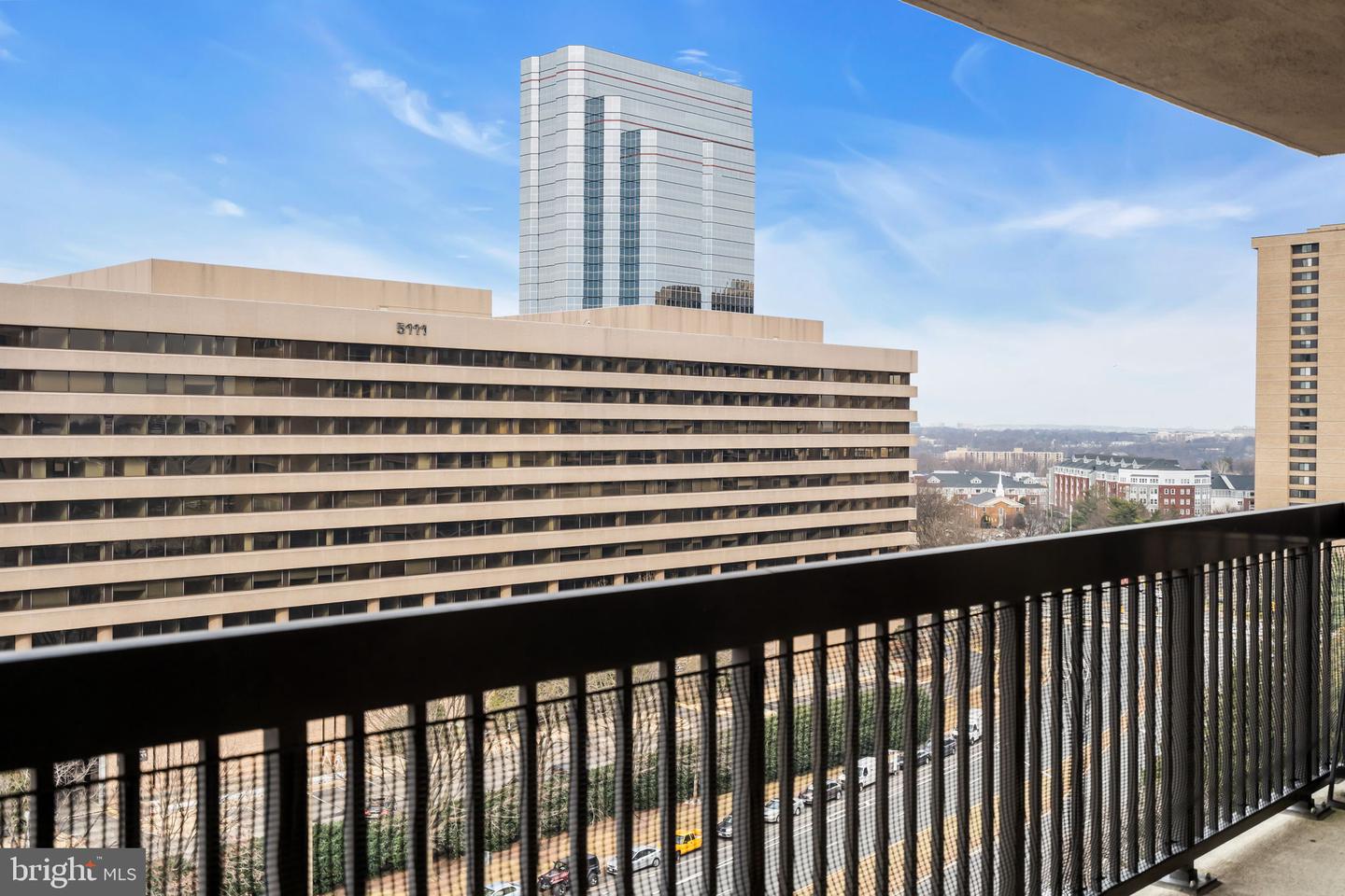 3713 S GEORGE MASON DR #1109, FALLS CHURCH, Virginia 22041, 1 Bedroom Bedrooms, ,1 BathroomBathrooms,Residential,For sale,3713 S GEORGE MASON DR #1109,VAFX2285416 MLS # VAFX2285416