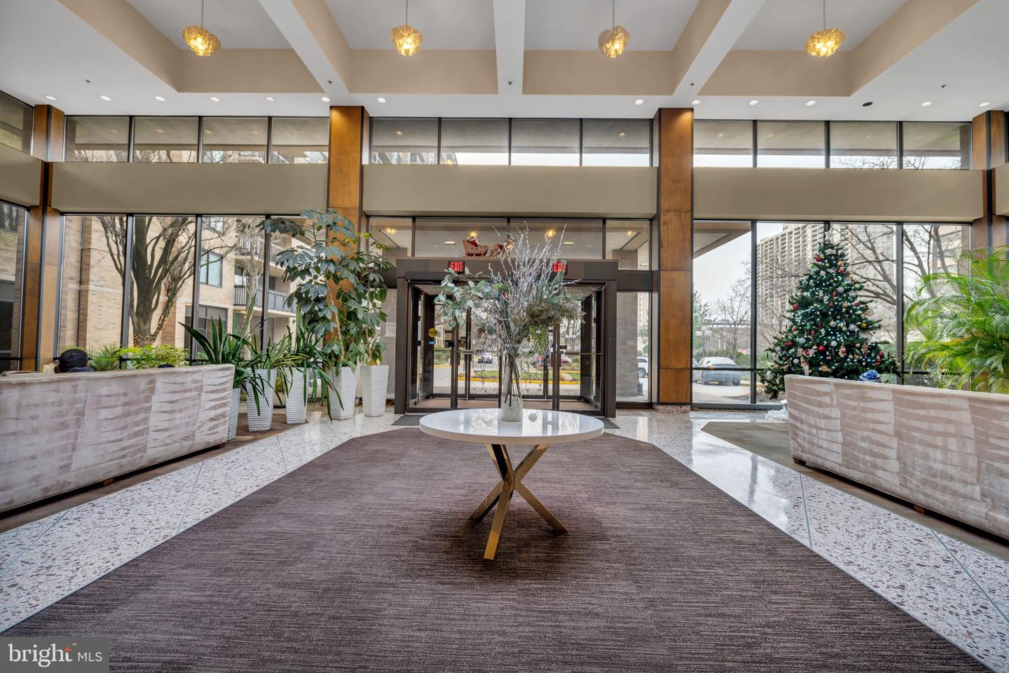 3713 S GEORGE MASON DR #1109, FALLS CHURCH, Virginia 22041, 1 Bedroom Bedrooms, ,1 BathroomBathrooms,Residential,For sale,3713 S GEORGE MASON DR #1109,VAFX2285416 MLS # VAFX2285416