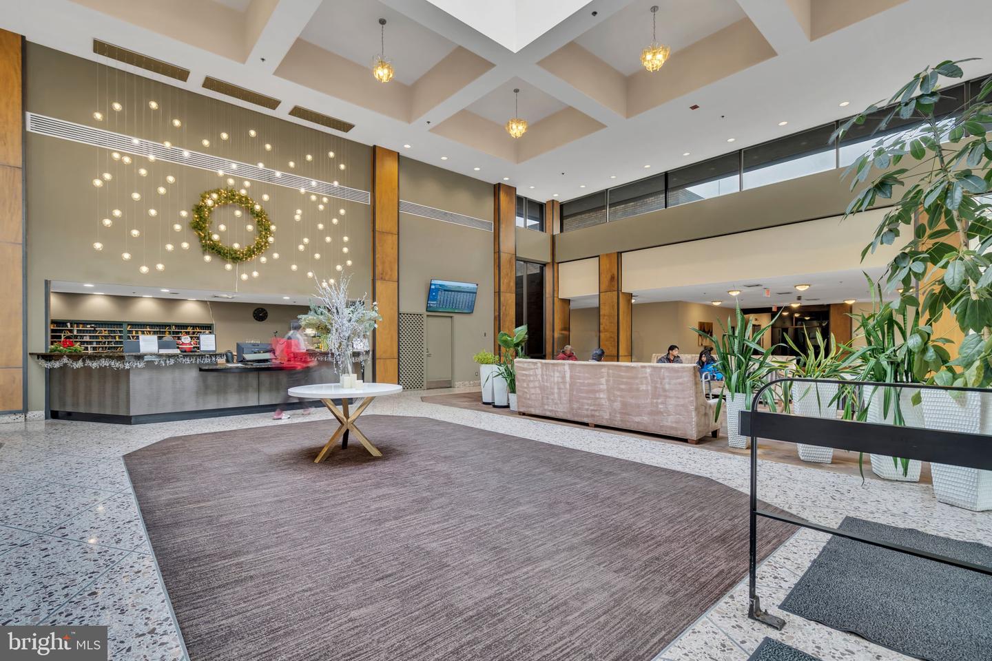 3713 S GEORGE MASON DR #1109, FALLS CHURCH, Virginia 22041, 1 Bedroom Bedrooms, ,1 BathroomBathrooms,Residential,For sale,3713 S GEORGE MASON DR #1109,VAFX2285416 MLS # VAFX2285416