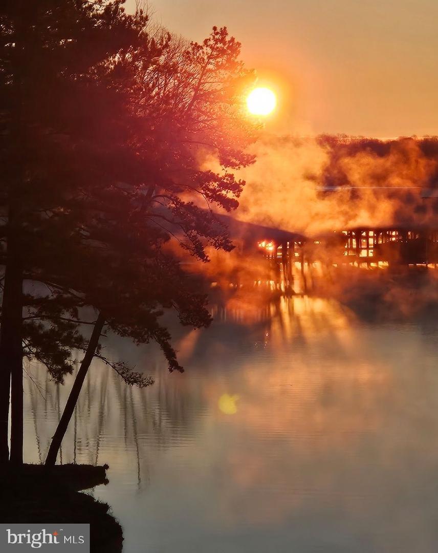 14 FAIRVIEW DR, MINERAL, Virginia 23117, 6 Bedrooms Bedrooms, ,4 BathroomsBathrooms,Residential,For sale,14 FAIRVIEW DR,VALA2009134 MLS # VALA2009134