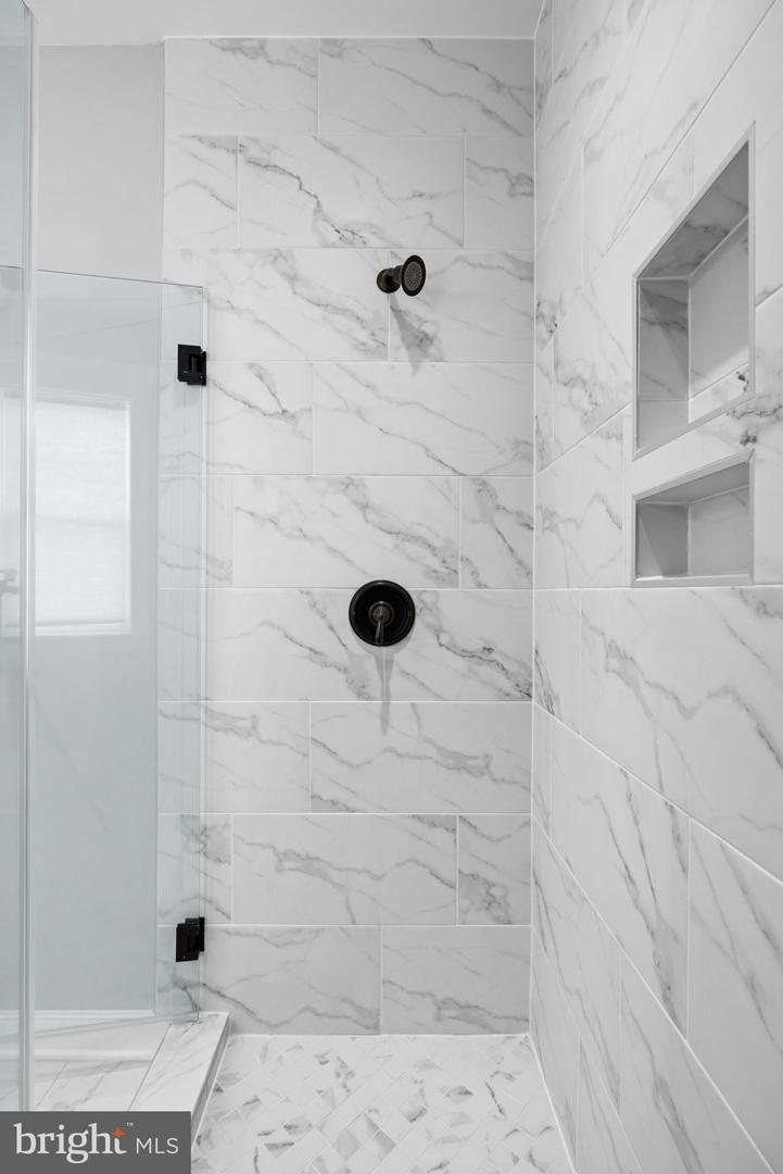 14 FAIRVIEW DR, MINERAL, Virginia 23117, 6 Bedrooms Bedrooms, ,4 BathroomsBathrooms,Residential,For sale,14 FAIRVIEW DR,VALA2009134 MLS # VALA2009134