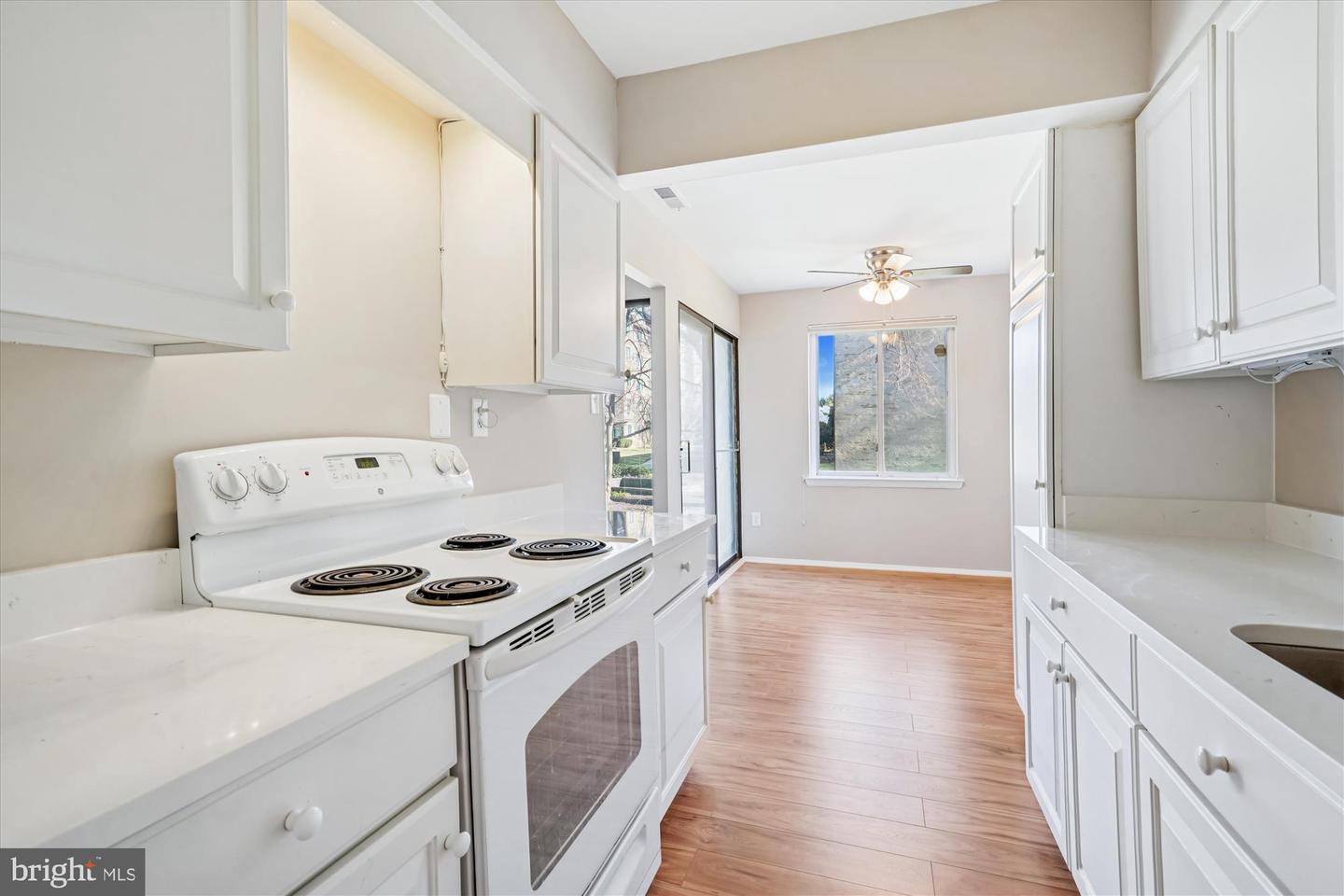 3031 BORGE ST #108, OAKTON, Virginia 22124, 1 Bedroom Bedrooms, ,1 BathroomBathrooms,Residential,For sale,3031 BORGE ST #108,VAFX2285450 MLS # VAFX2285450