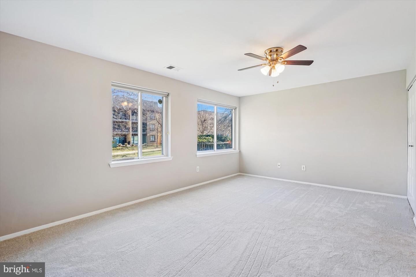 3031 BORGE ST #108, OAKTON, Virginia 22124, 1 Bedroom Bedrooms, ,1 BathroomBathrooms,Residential,For sale,3031 BORGE ST #108,VAFX2285450 MLS # VAFX2285450