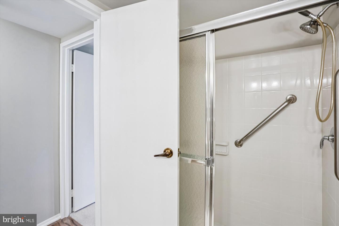 3031 BORGE ST #108, OAKTON, Virginia 22124, 1 Bedroom Bedrooms, ,1 BathroomBathrooms,Residential,For sale,3031 BORGE ST #108,VAFX2285450 MLS # VAFX2285450