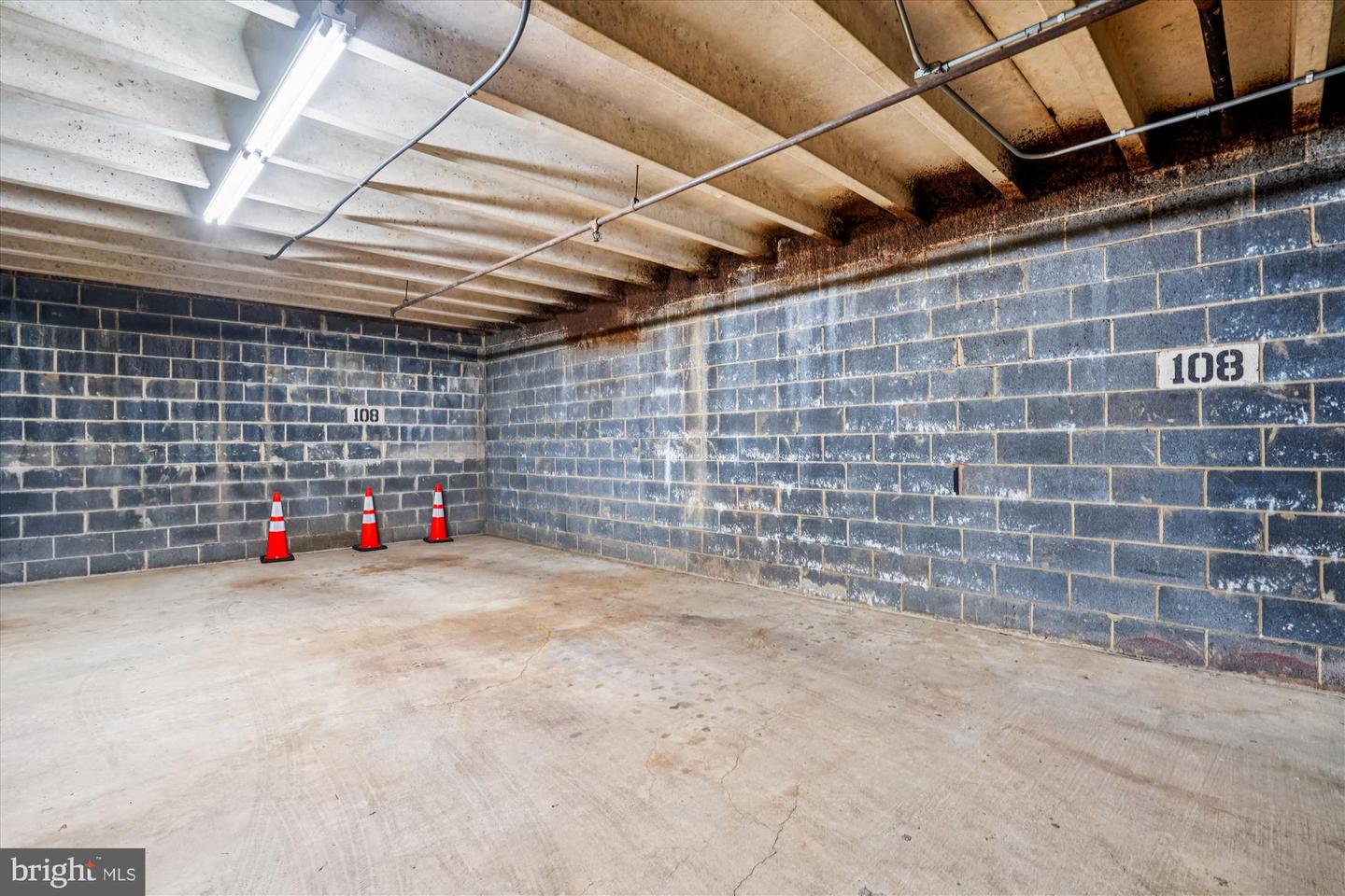 3031 BORGE ST #108, OAKTON, Virginia 22124, 1 Bedroom Bedrooms, ,1 BathroomBathrooms,Residential,For sale,3031 BORGE ST #108,VAFX2285450 MLS # VAFX2285450