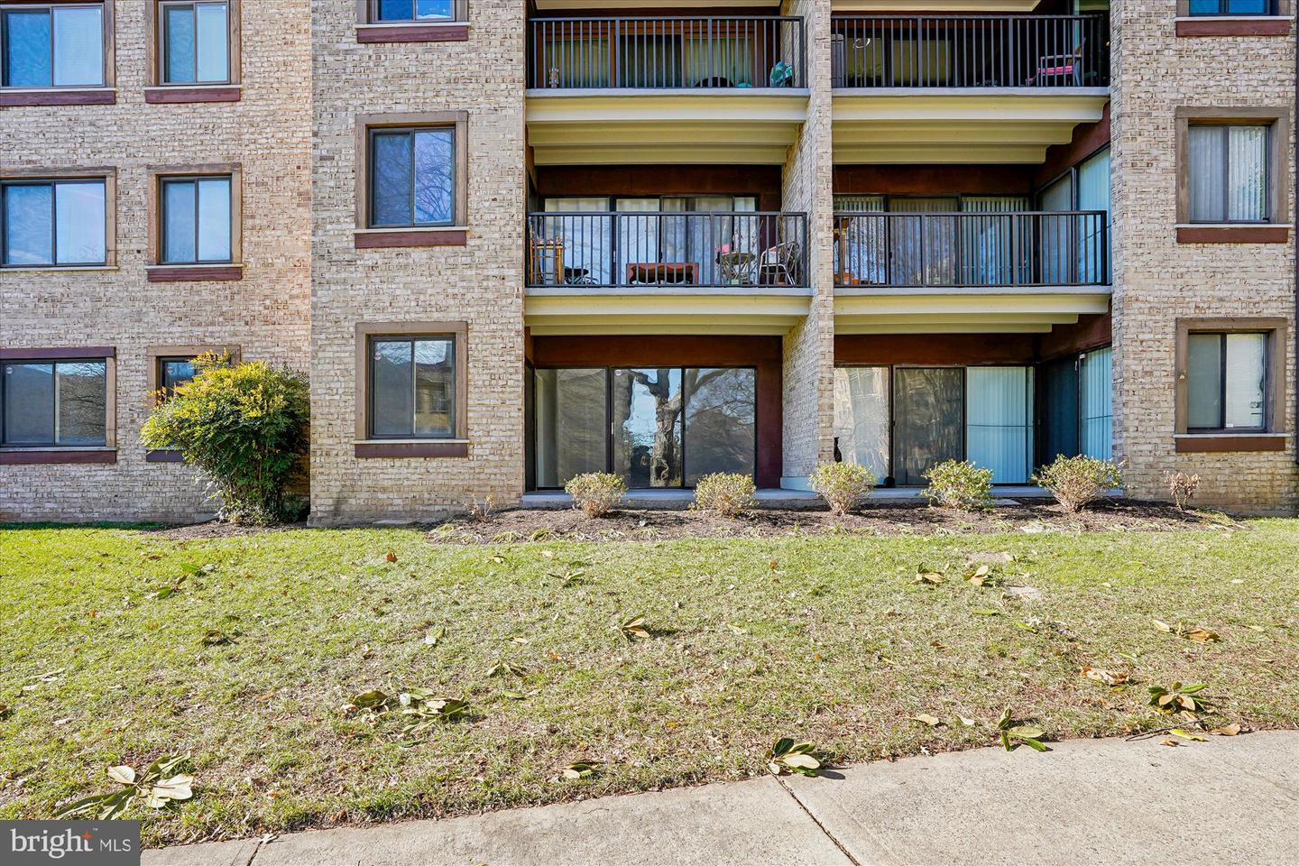 3031 BORGE ST #108, OAKTON, Virginia 22124, 1 Bedroom Bedrooms, ,1 BathroomBathrooms,Residential,For sale,3031 BORGE ST #108,VAFX2285450 MLS # VAFX2285450