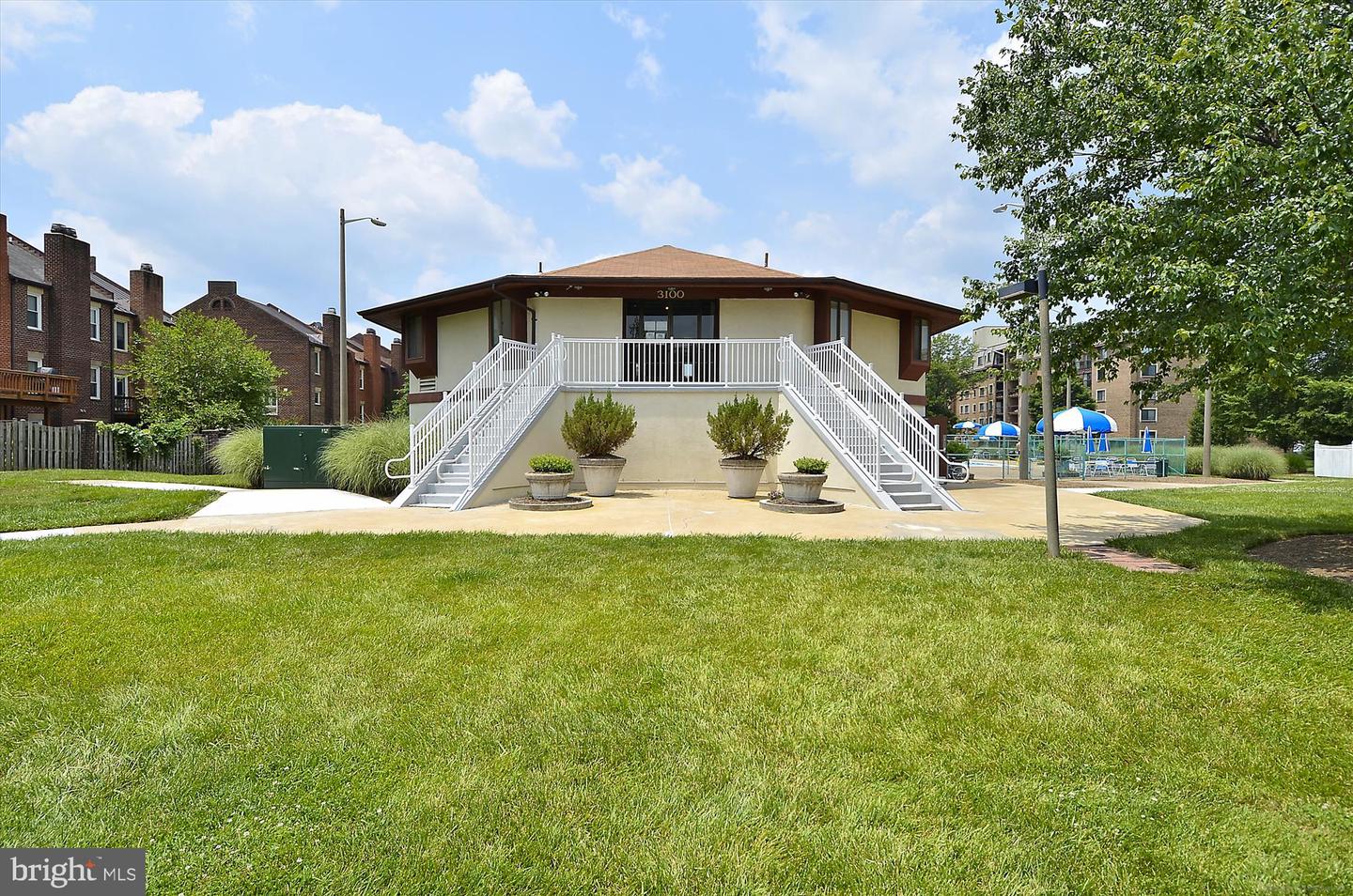 3031 BORGE ST #108, OAKTON, Virginia 22124, 1 Bedroom Bedrooms, ,1 BathroomBathrooms,Residential,For sale,3031 BORGE ST #108,VAFX2285450 MLS # VAFX2285450