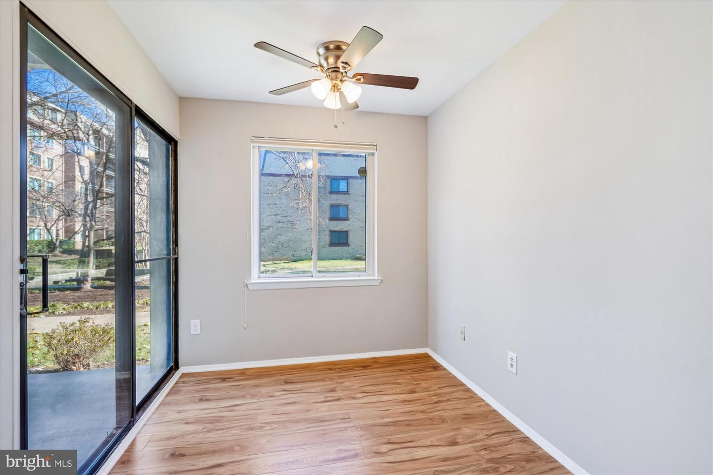 3031 BORGE ST #108, OAKTON, Virginia 22124, 1 Bedroom Bedrooms, ,1 BathroomBathrooms,Residential,For sale,3031 BORGE ST #108,VAFX2285450 MLS # VAFX2285450
