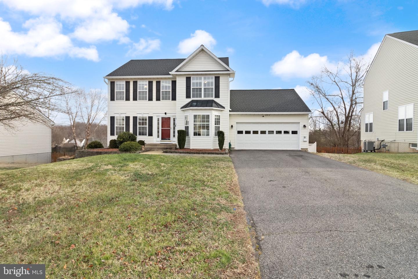 6914 VERSAILLE DR, FREDERICKSBURG, Virginia 22407, 5 Bedrooms Bedrooms, ,3 BathroomsBathrooms,Residential,For sale,6914 VERSAILLE DR,VASP2038578 MLS # VASP2038578