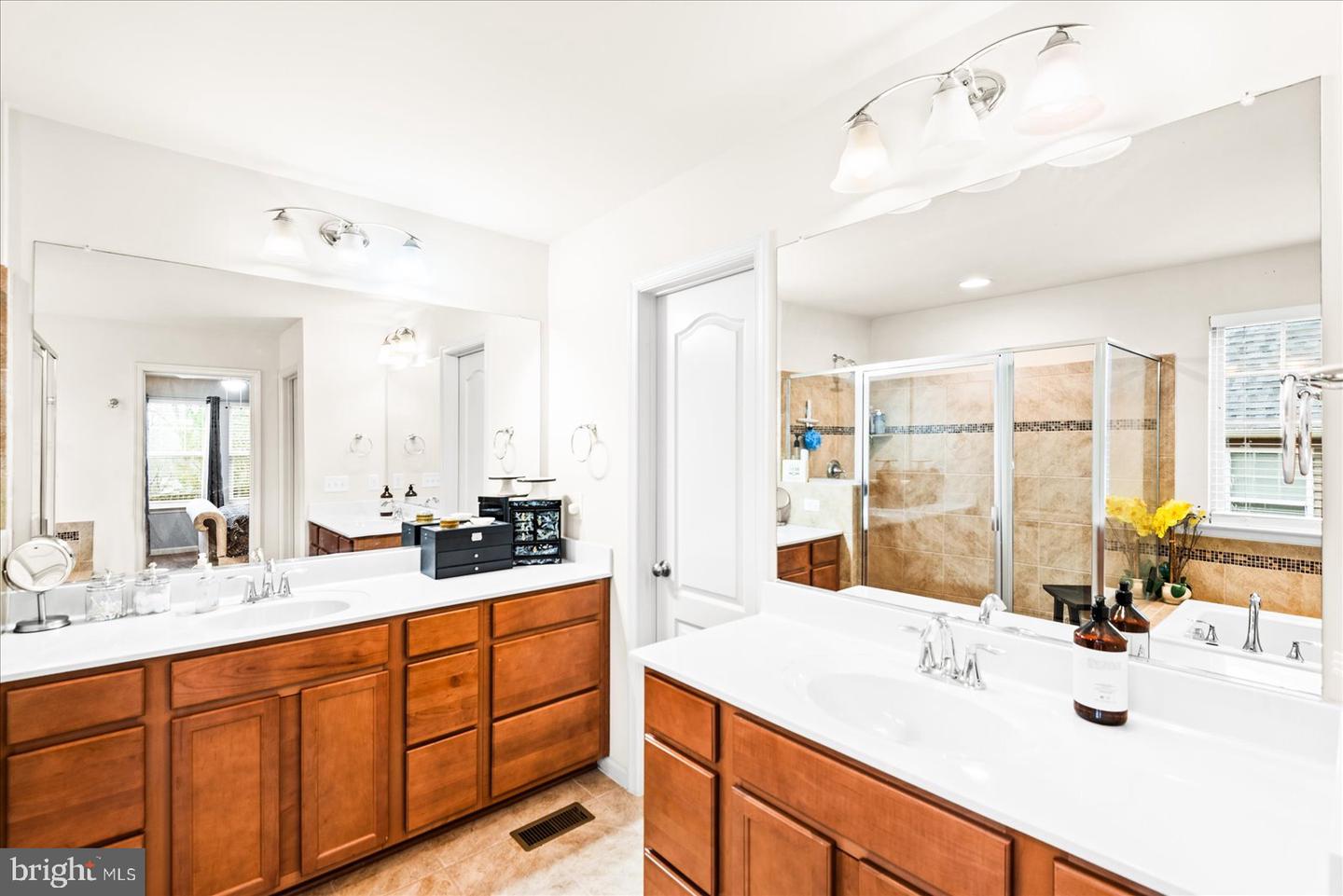 44 IRON MASTER DR, STAFFORD, Virginia 22554, 4 Bedrooms Bedrooms, ,3 BathroomsBathrooms,Residential,For sale,44 IRON MASTER DR,VAST2045206 MLS # VAST2045206