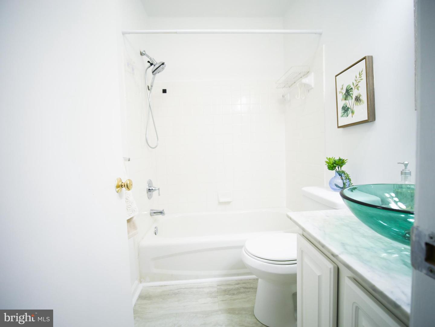 2030 4TH ST NW, WASHINGTON, District Of Columbia 20001, 3 Bedrooms Bedrooms, ,1 BathroomBathrooms,Residential,For sale,2030 4TH ST NW,DCDC2241098 MLS # DCDC2241098