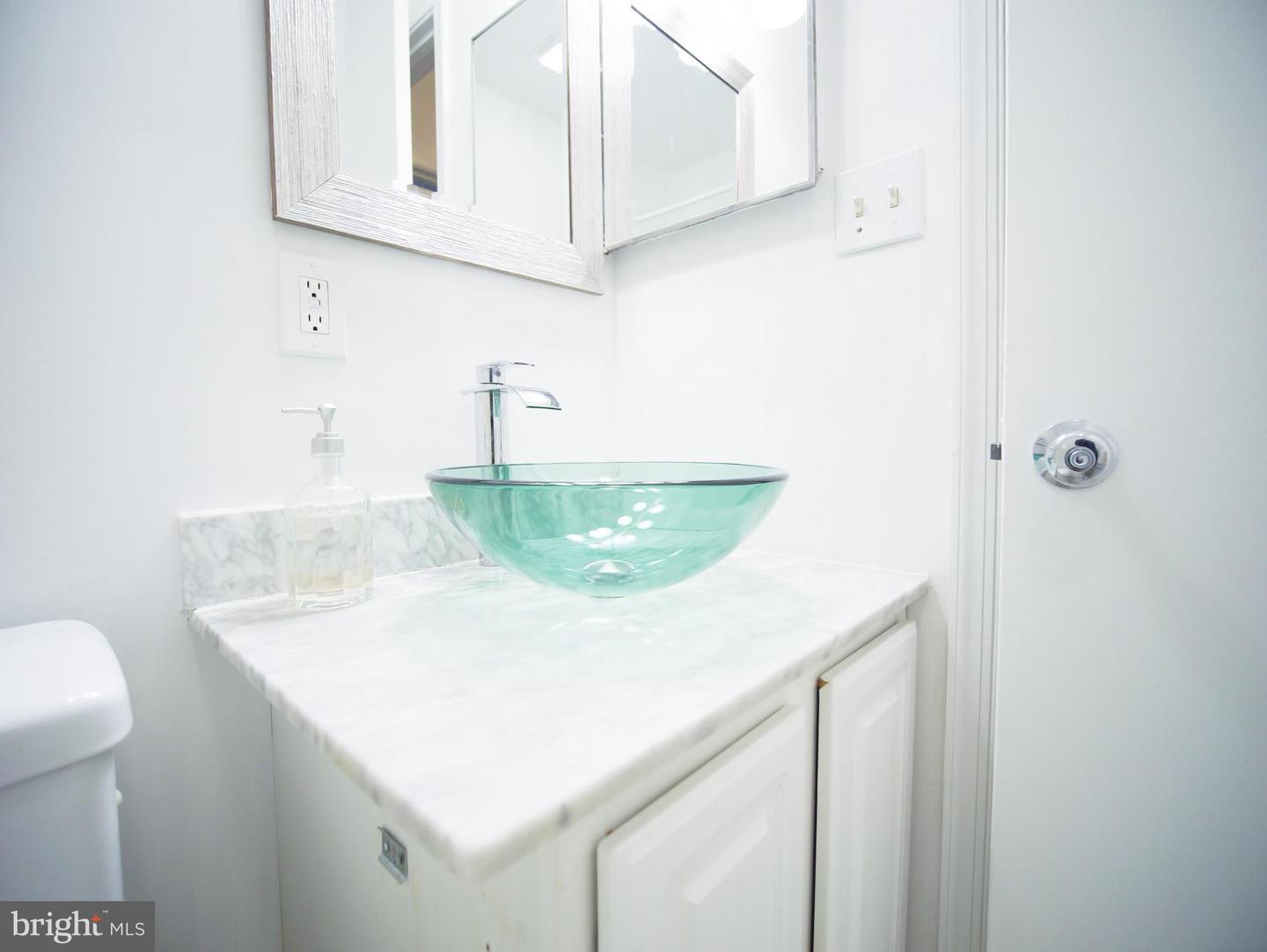 2030 4TH ST NW, WASHINGTON, District Of Columbia 20001, 3 Bedrooms Bedrooms, ,1 BathroomBathrooms,Residential,For sale,2030 4TH ST NW,DCDC2241098 MLS # DCDC2241098