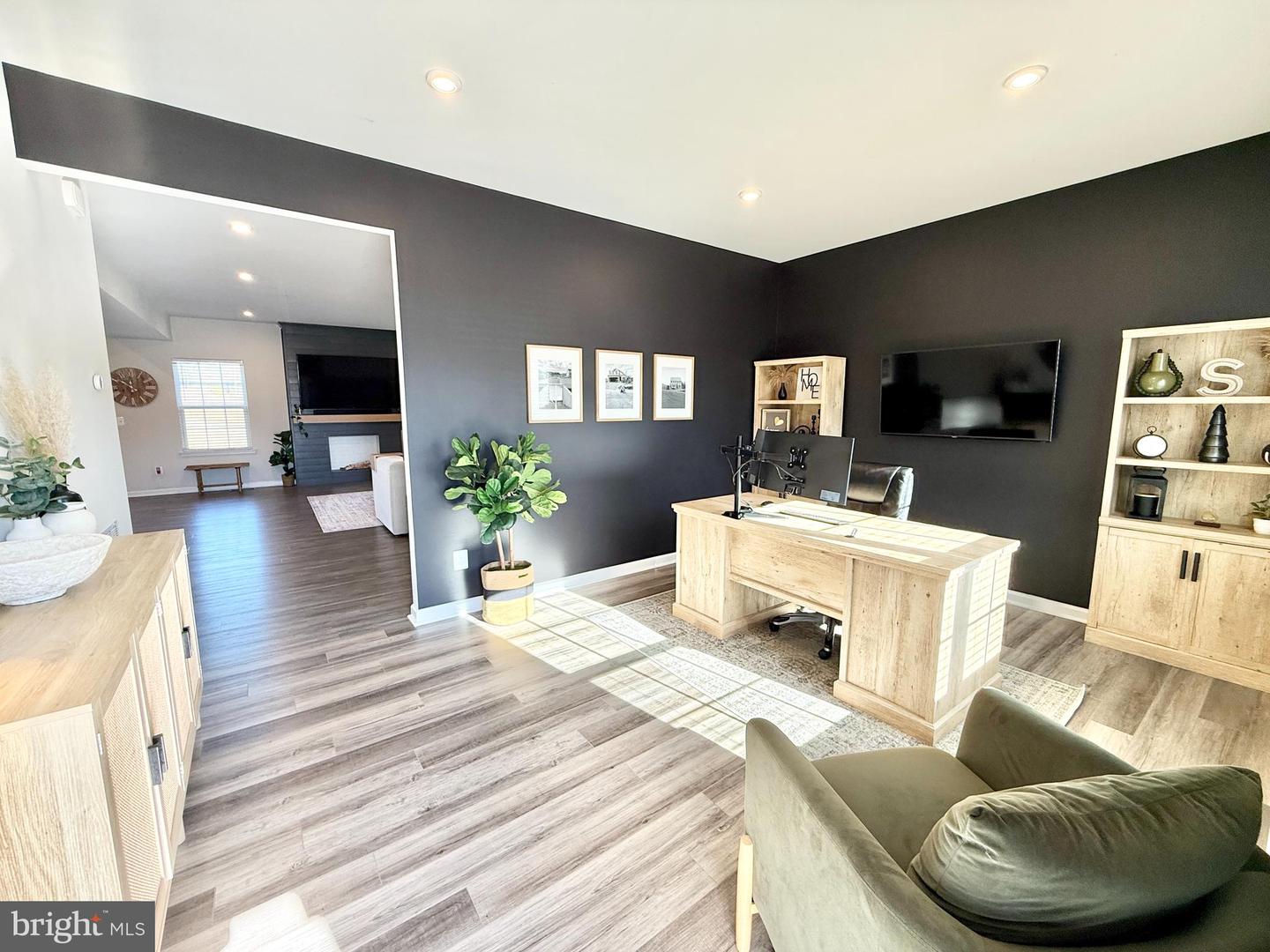 213 PRESTIGE WAY, STAFFORD, Virginia 22554, 5 Bedrooms Bedrooms, ,3 BathroomsBathrooms,Residential,For sale,213 PRESTIGE WAY,VAST2045214 MLS # VAST2045214