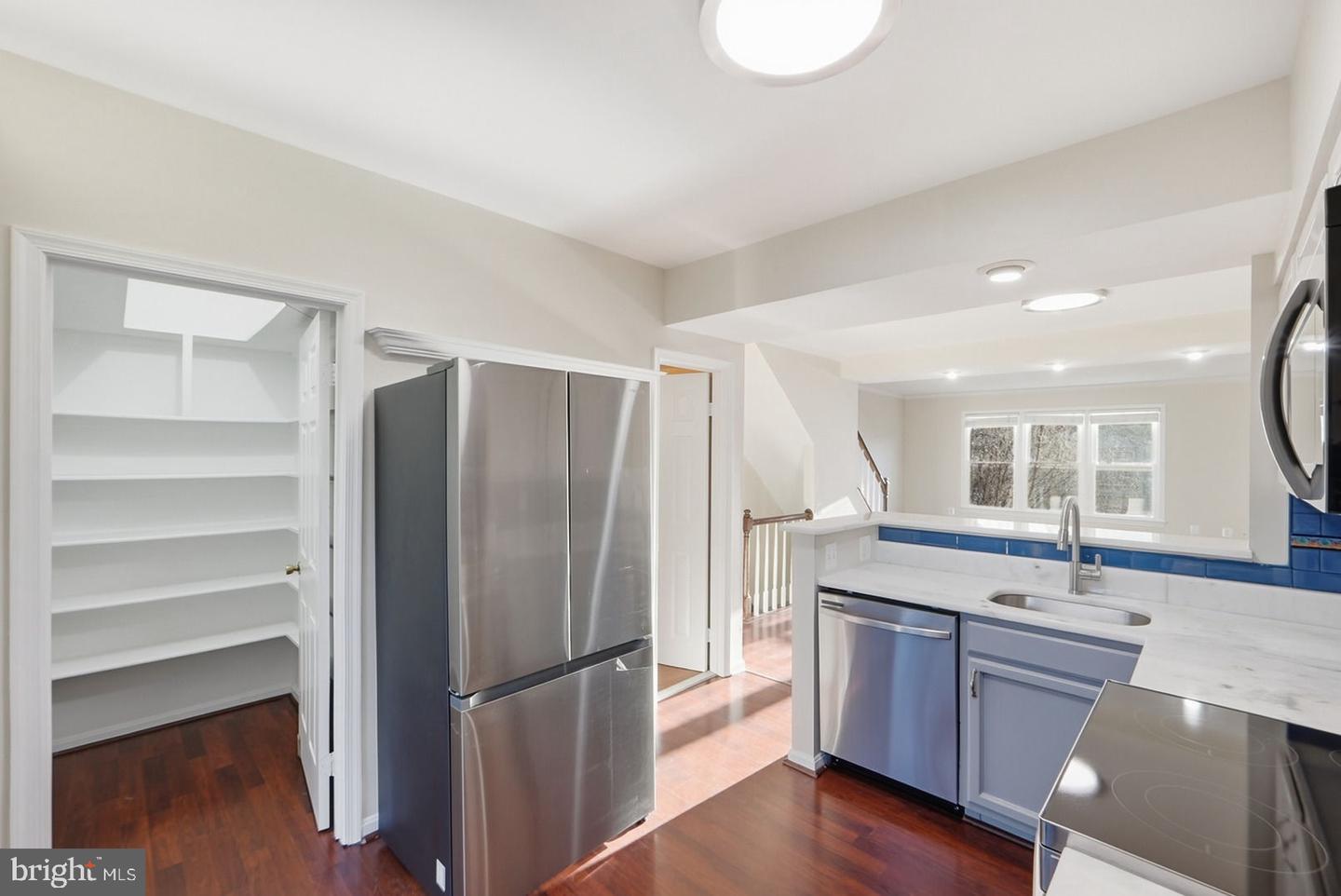 6156 GLEN EAGLES CT #28, FALLS CHURCH, Virginia 22044, 2 Bedrooms Bedrooms, ,2 BathroomsBathrooms,Residential,For sale,6156 GLEN EAGLES CT #28,VAFX2285496 MLS # VAFX2285496