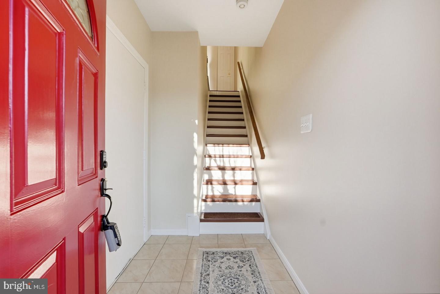 6156 GLEN EAGLES CT #28, FALLS CHURCH, Virginia 22044, 2 Bedrooms Bedrooms, ,2 BathroomsBathrooms,Residential,For sale,6156 GLEN EAGLES CT #28,VAFX2285496 MLS # VAFX2285496