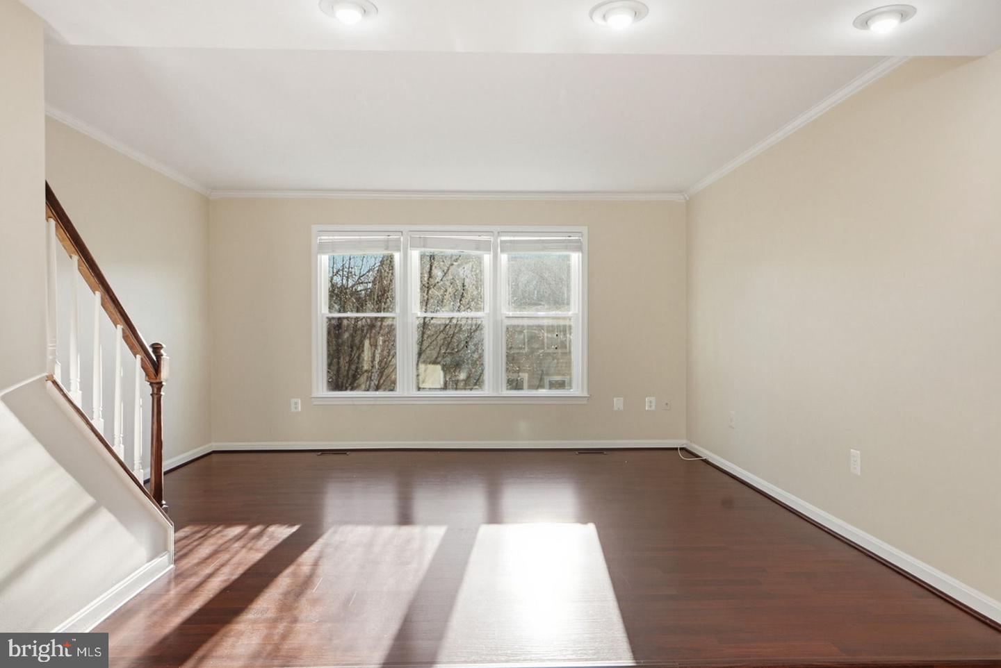 6156 GLEN EAGLES CT #28, FALLS CHURCH, Virginia 22044, 2 Bedrooms Bedrooms, ,2 BathroomsBathrooms,Residential,For sale,6156 GLEN EAGLES CT #28,VAFX2285496 MLS # VAFX2285496