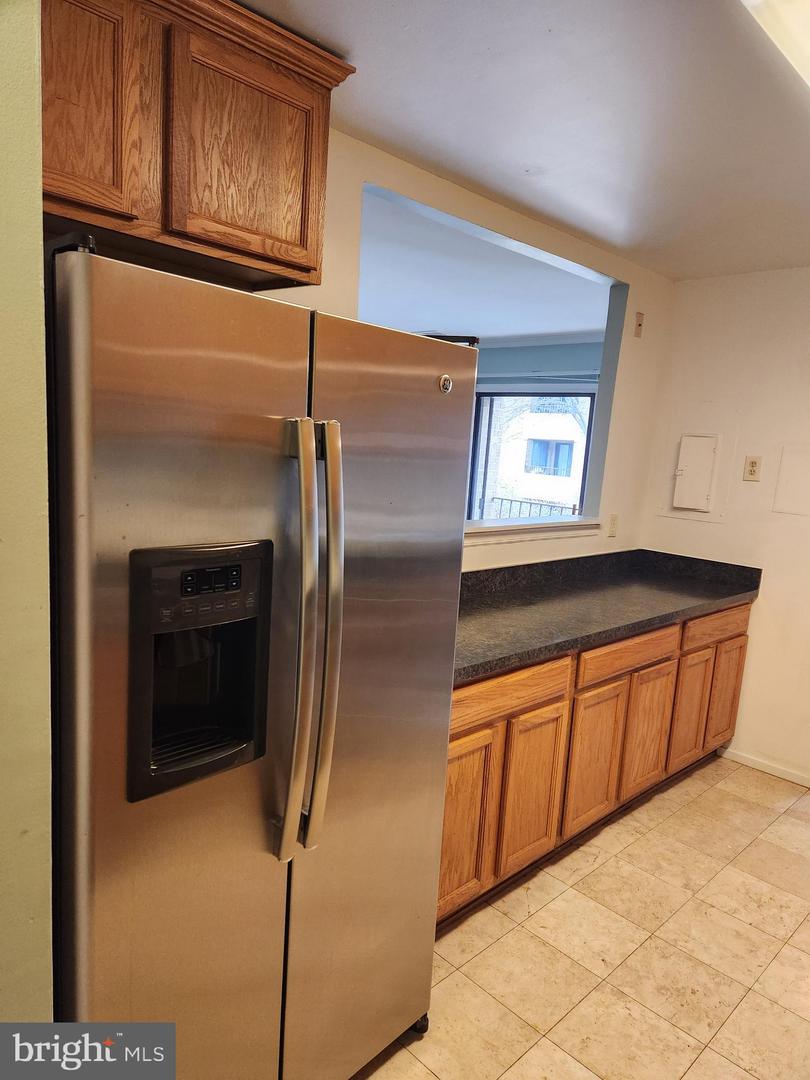 521 FLORIDA AVE #102, HERNDON, Virginia 20170, 2 Bedrooms Bedrooms, ,2 BathroomsBathrooms,Residential,For sale,521 FLORIDA AVE #102,VAFX2285502 MLS # VAFX2285502