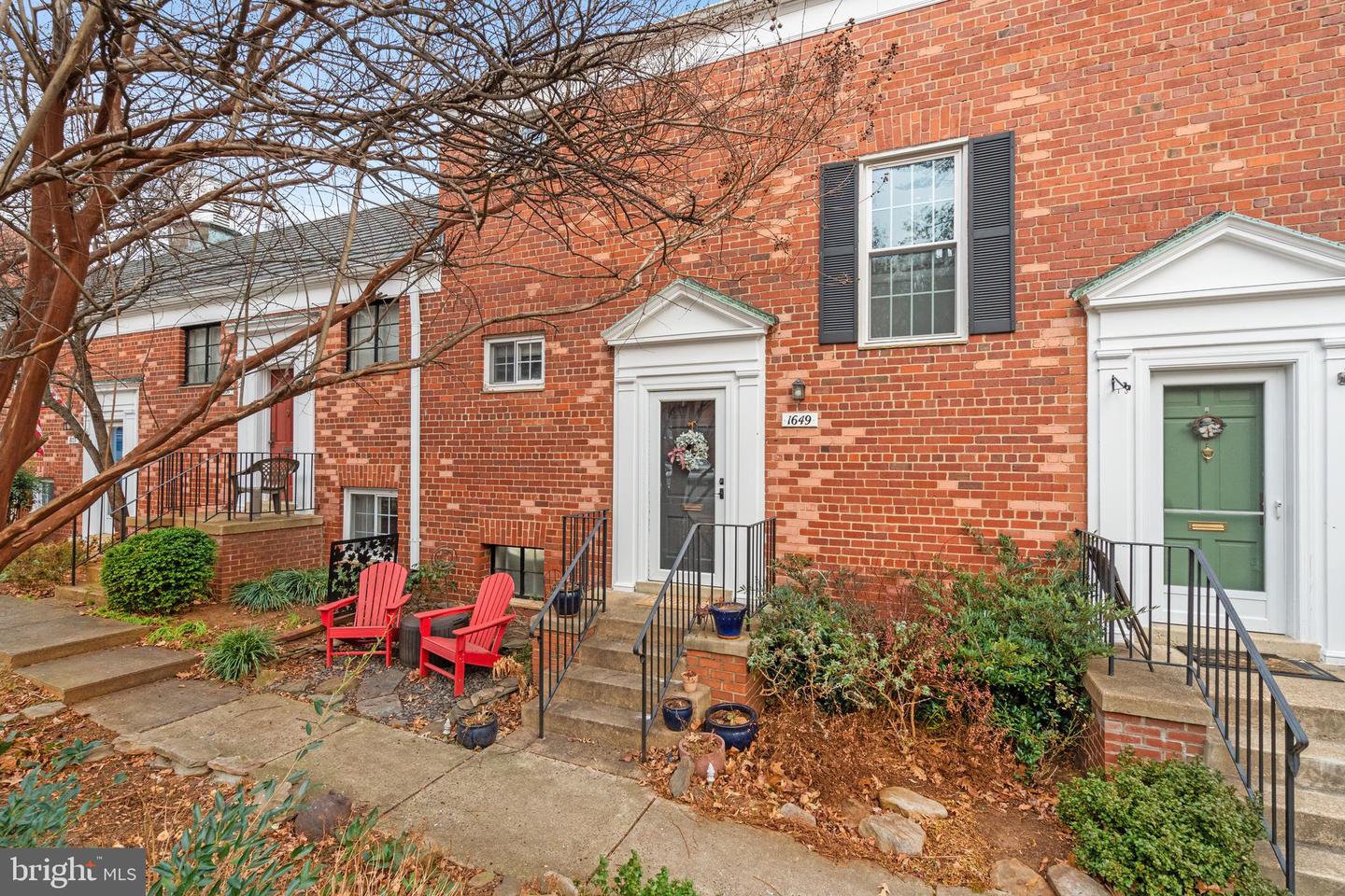 1649 FITZGERALD LN, ALEXANDRIA, Virginia 22302, 1 Bedroom Bedrooms, ,1 BathroomBathrooms,Residential,For sale,1649 FITZGERALD LN,VAAX2053090 MLS # VAAX2053090